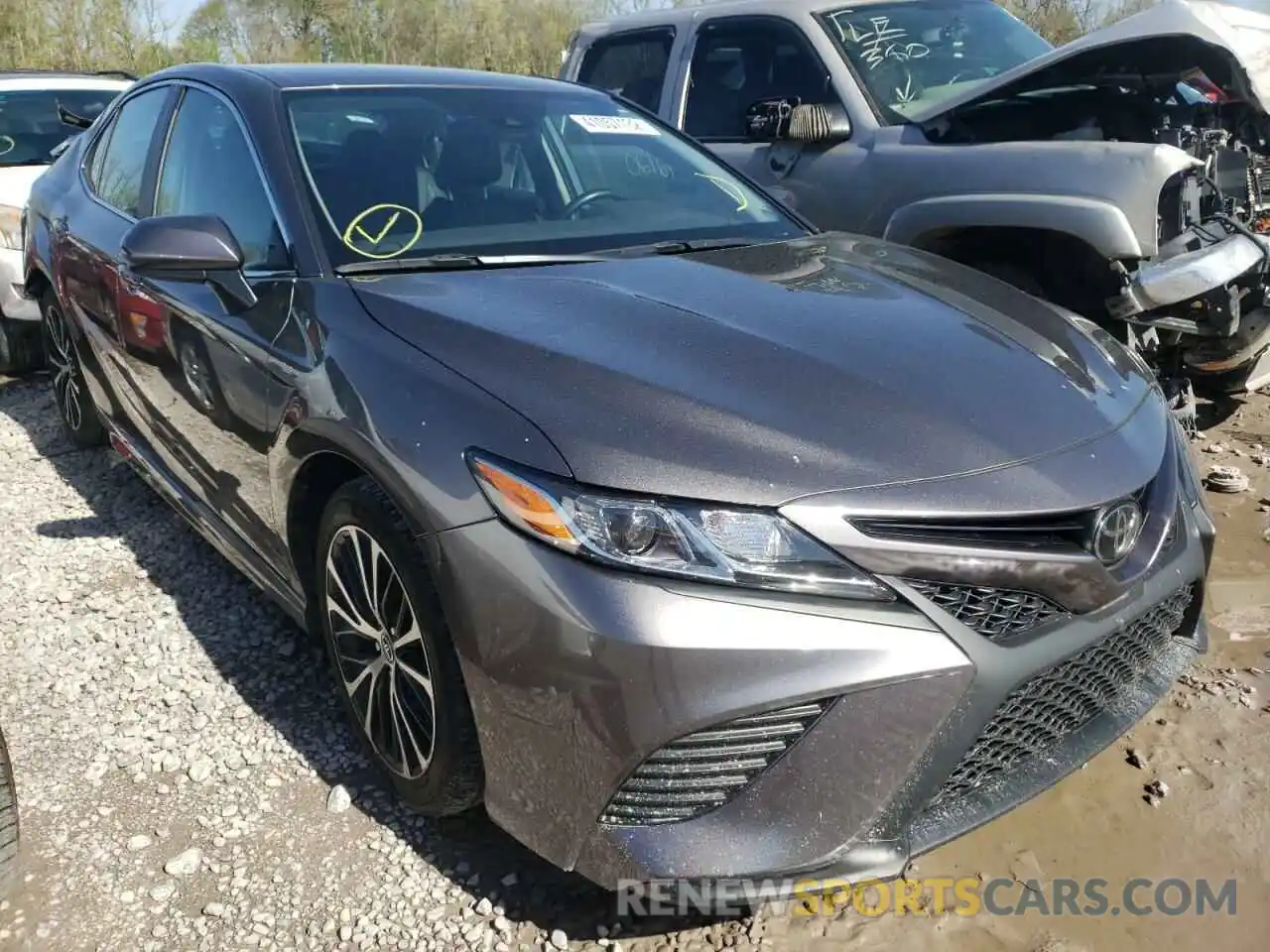 1 Photograph of a damaged car 4T1G11AK9LU927850 TOYOTA CAMRY 2020