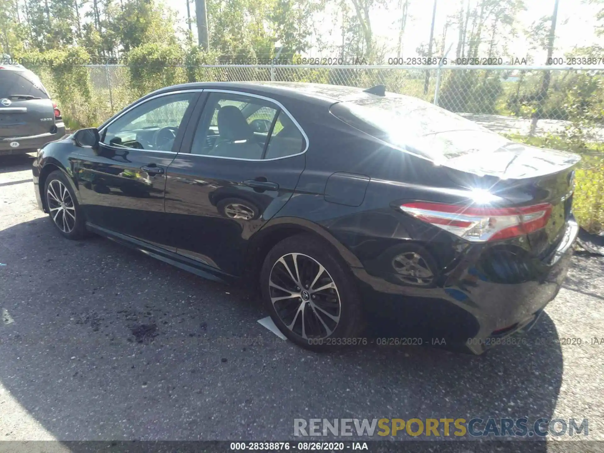 3 Photograph of a damaged car 4T1G11AK9LU928710 TOYOTA CAMRY 2020