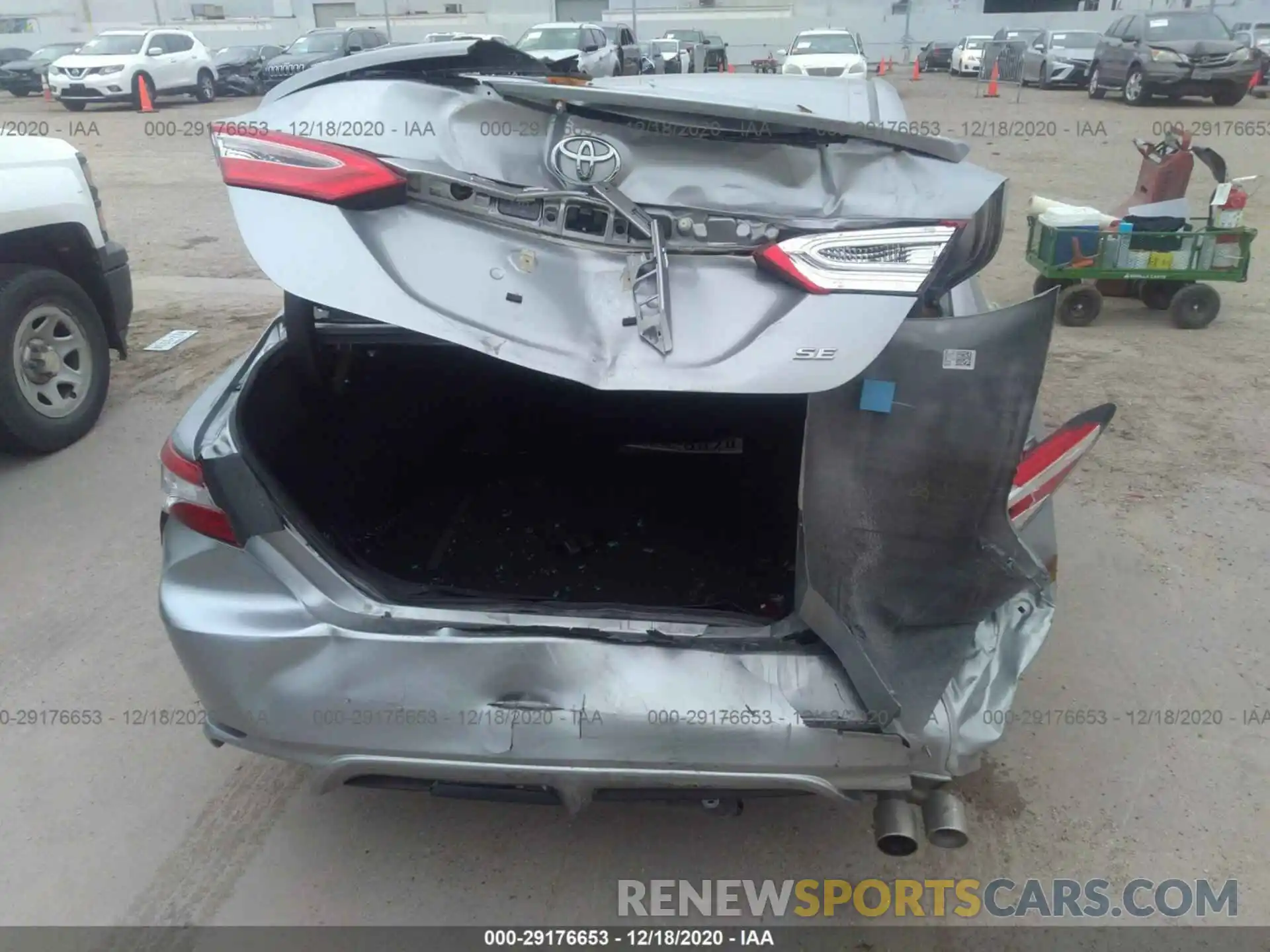 6 Фотография поврежденного автомобиля 4T1G11AK9LU930361 TOYOTA CAMRY 2020