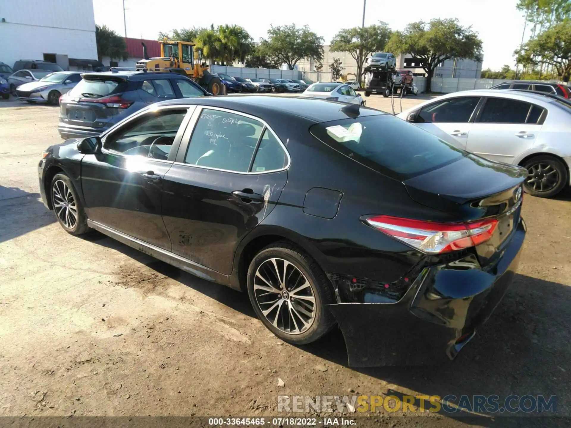 3 Photograph of a damaged car 4T1G11AK9LU930523 TOYOTA CAMRY 2020