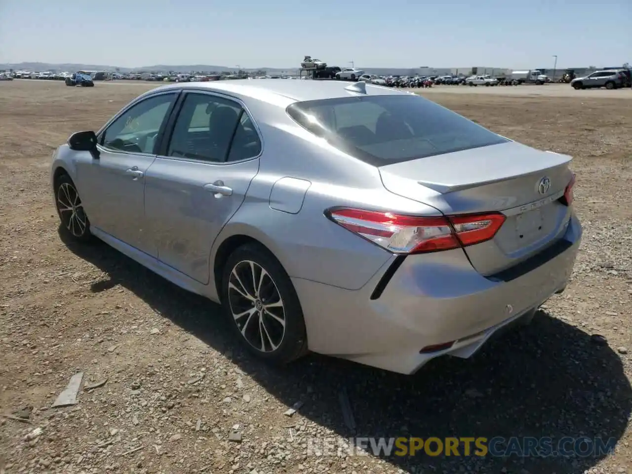 3 Photograph of a damaged car 4T1G11AK9LU932627 TOYOTA CAMRY 2020