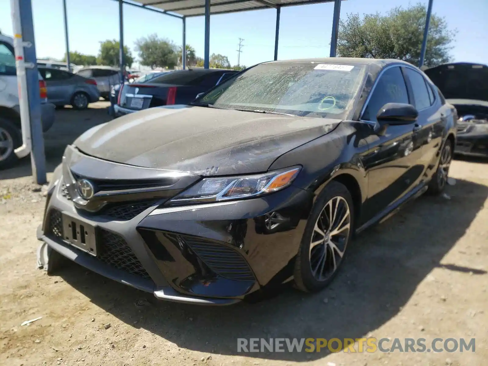 2 Photograph of a damaged car 4T1G11AK9LU932725 TOYOTA CAMRY 2020