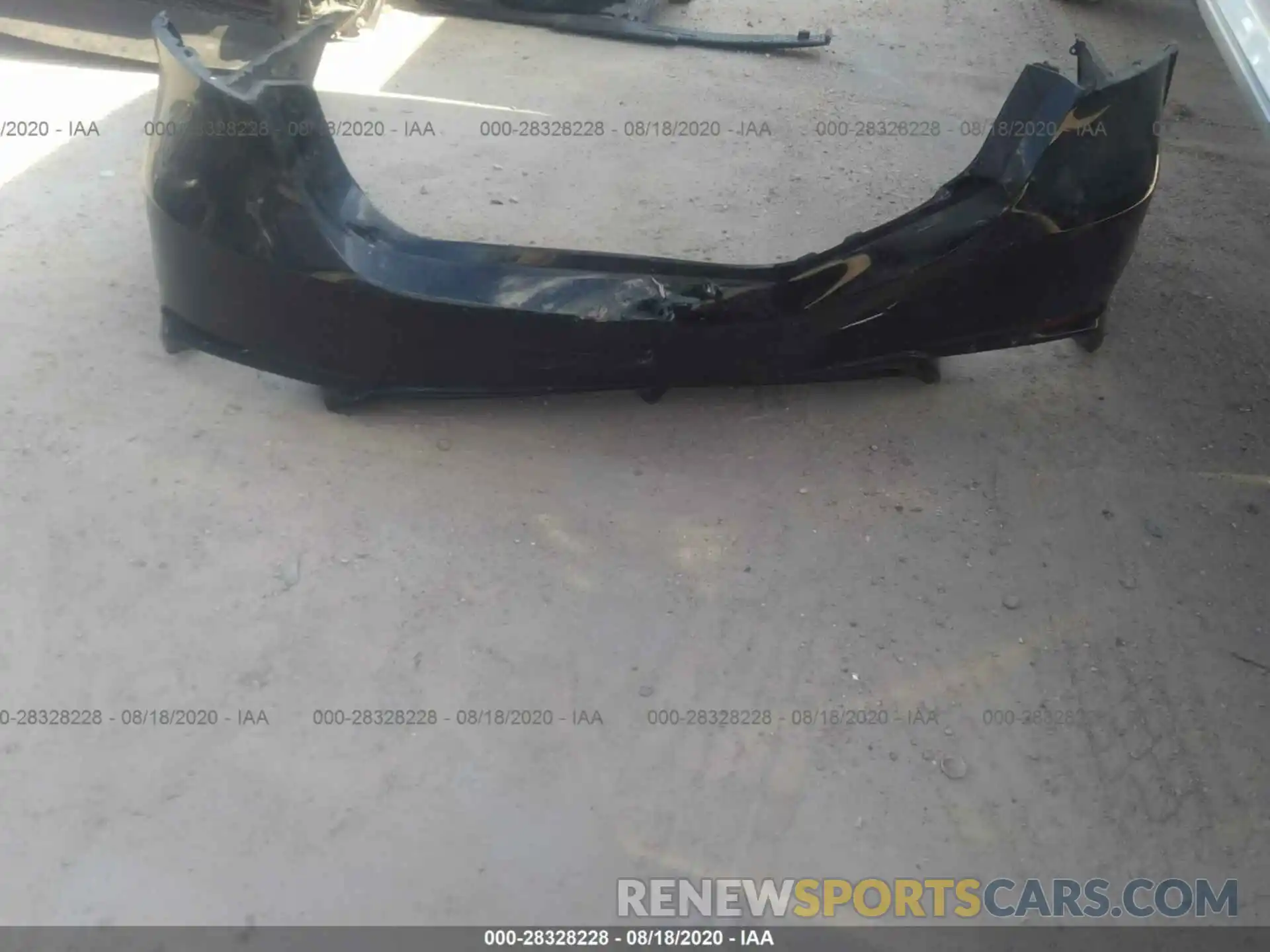 12 Photograph of a damaged car 4T1G11AK9LU940923 TOYOTA CAMRY 2020