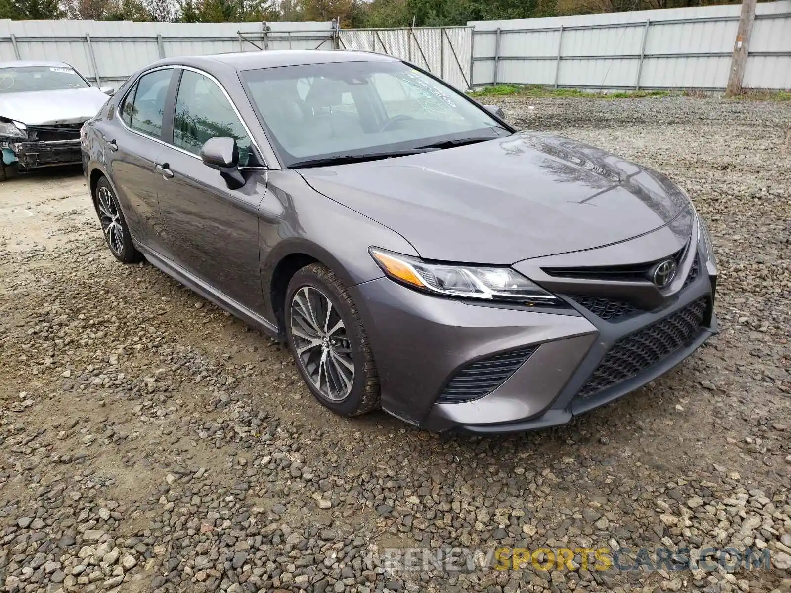 1 Photograph of a damaged car 4T1G11AK9LU941120 TOYOTA CAMRY 2020