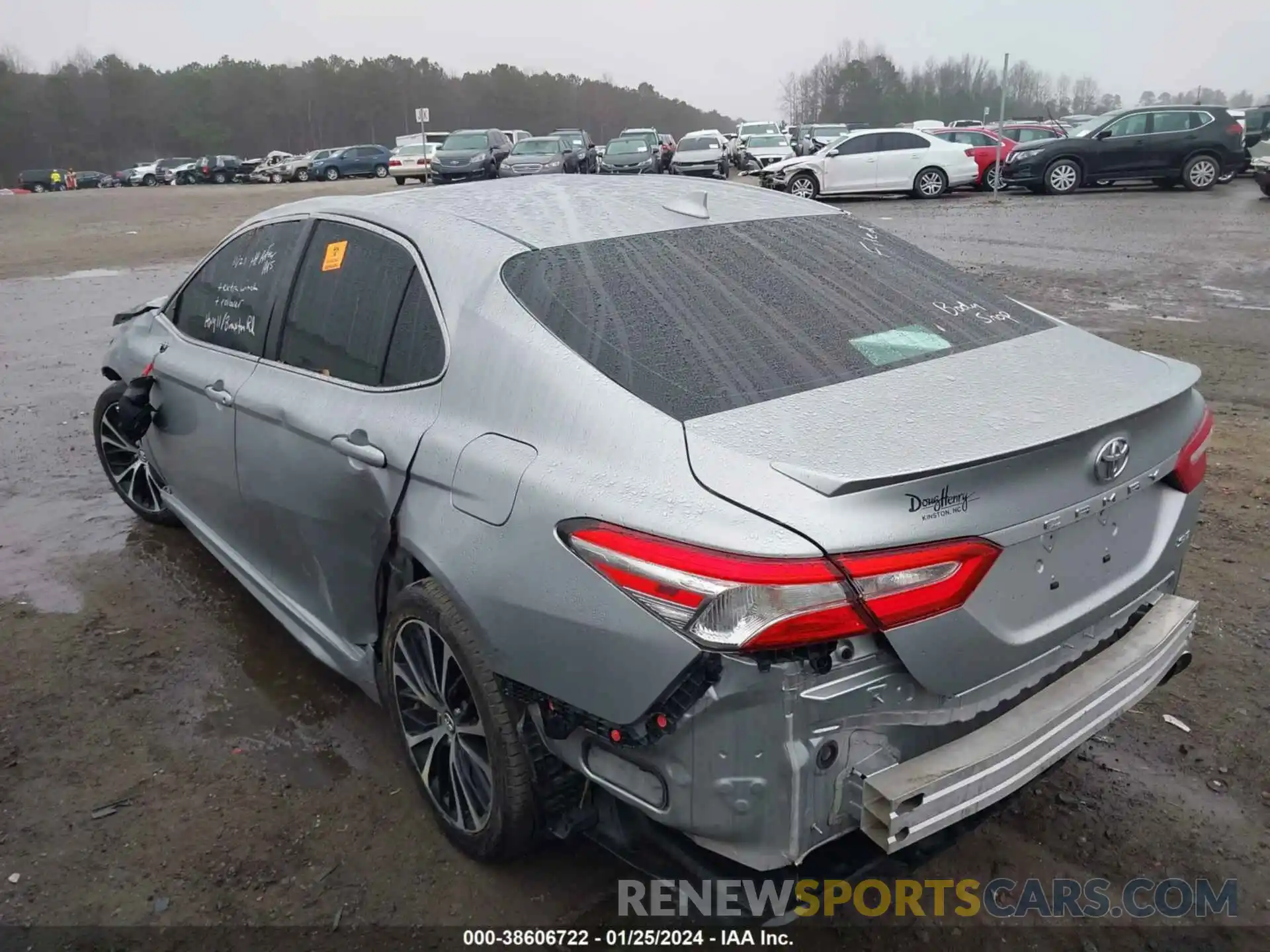 3 Photograph of a damaged car 4T1G11AK9LU944065 TOYOTA CAMRY 2020