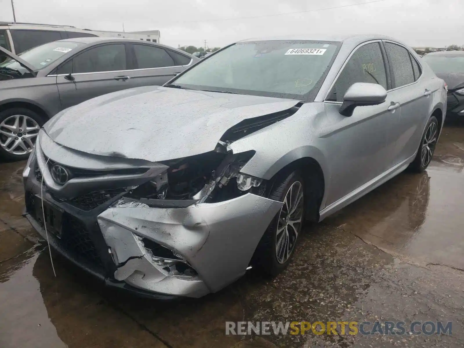 2 Photograph of a damaged car 4T1G11AK9LU947659 TOYOTA CAMRY 2020