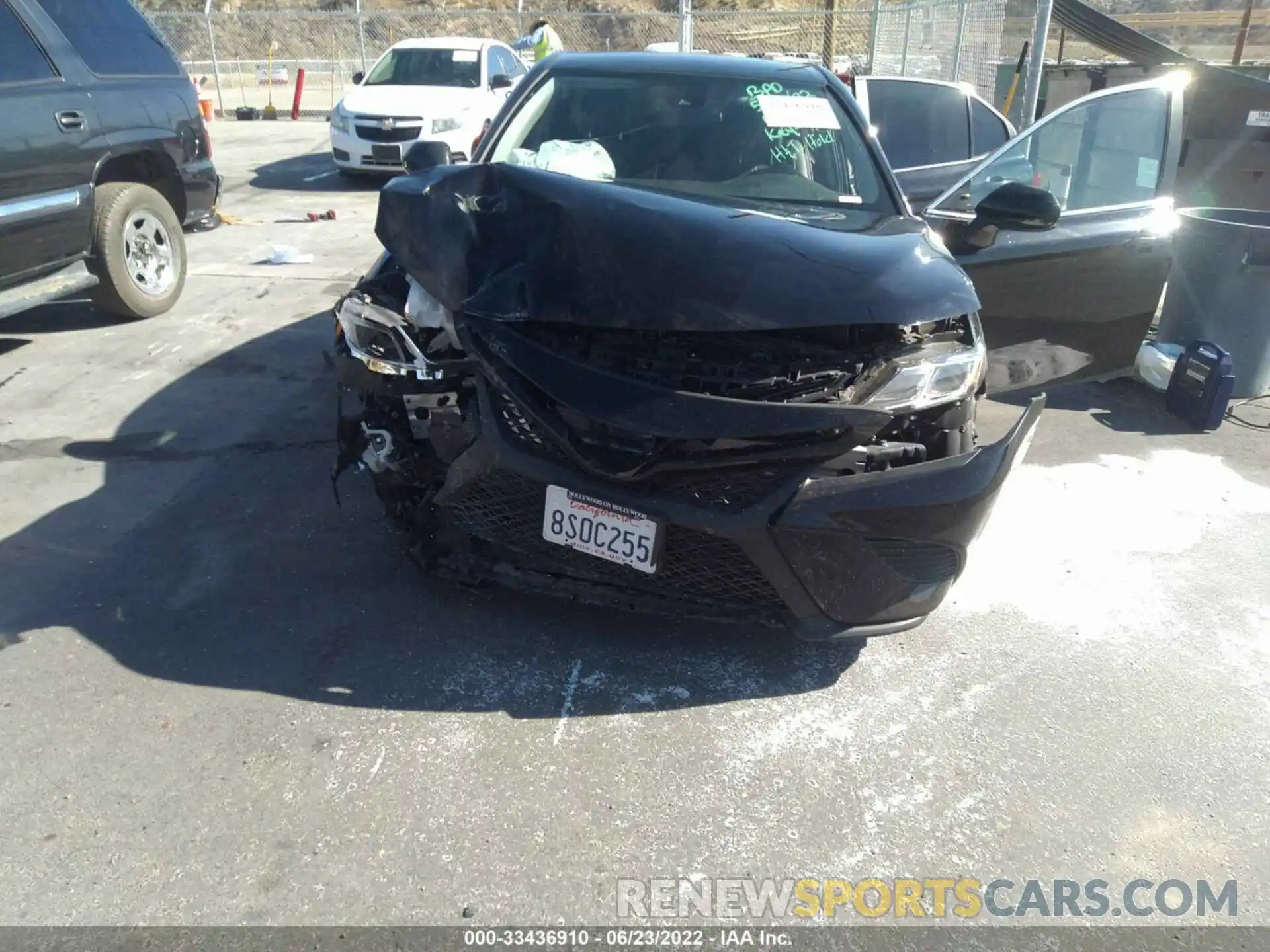 6 Photograph of a damaged car 4T1G11AK9LU949105 TOYOTA CAMRY 2020