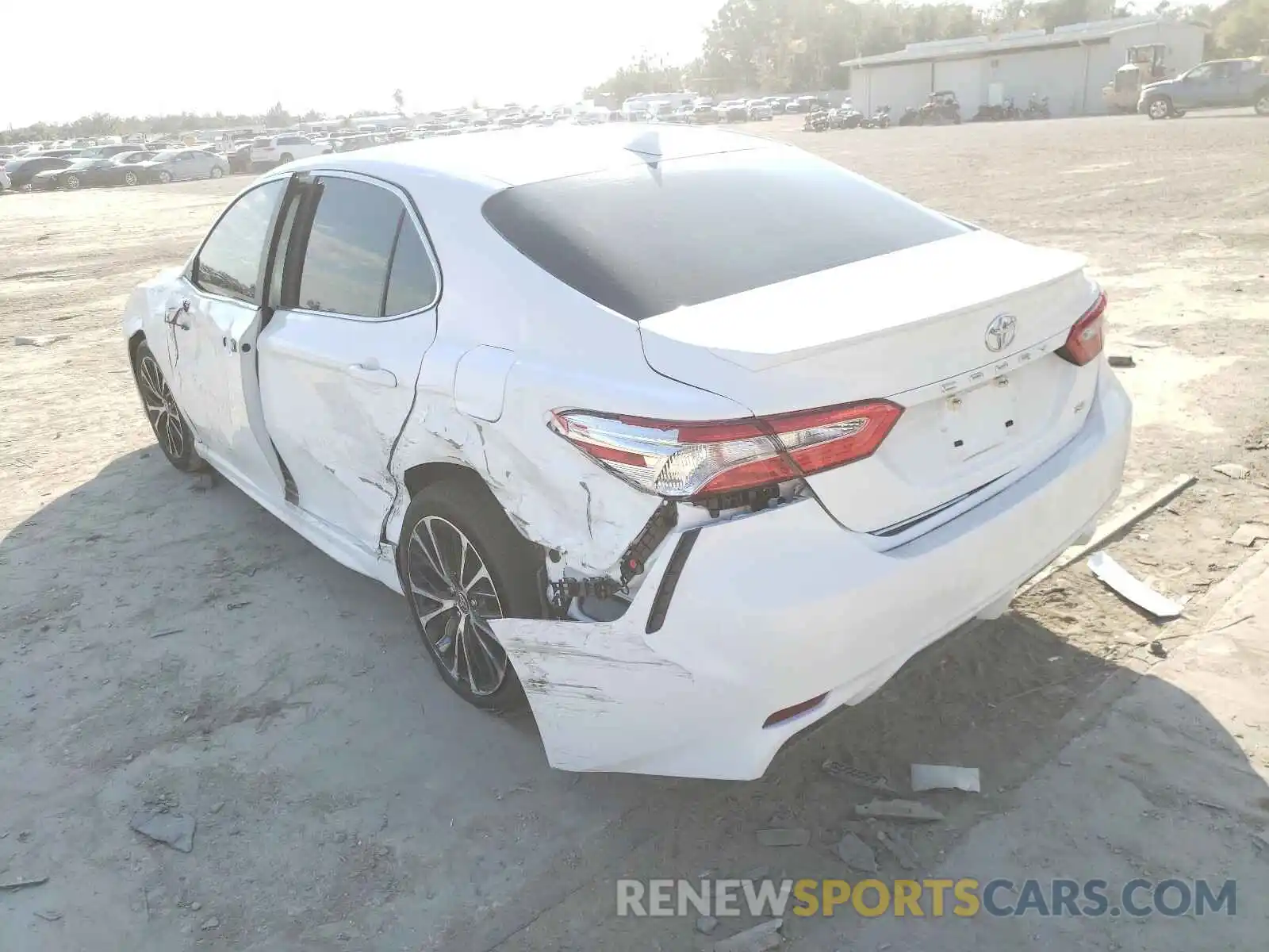 3 Photograph of a damaged car 4T1G11AK9LU957964 TOYOTA CAMRY 2020