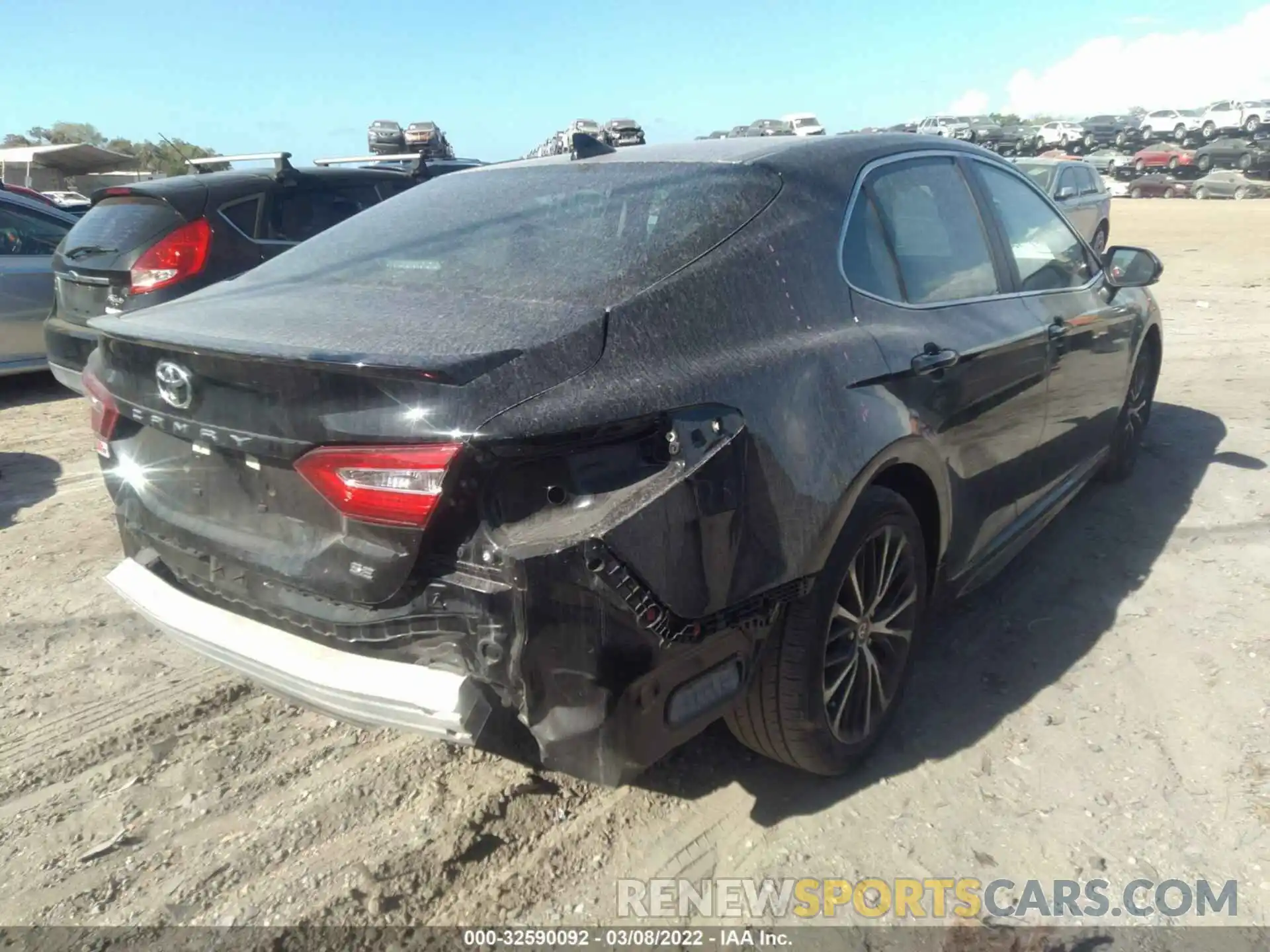 4 Photograph of a damaged car 4T1G11AK9LU961030 TOYOTA CAMRY 2020