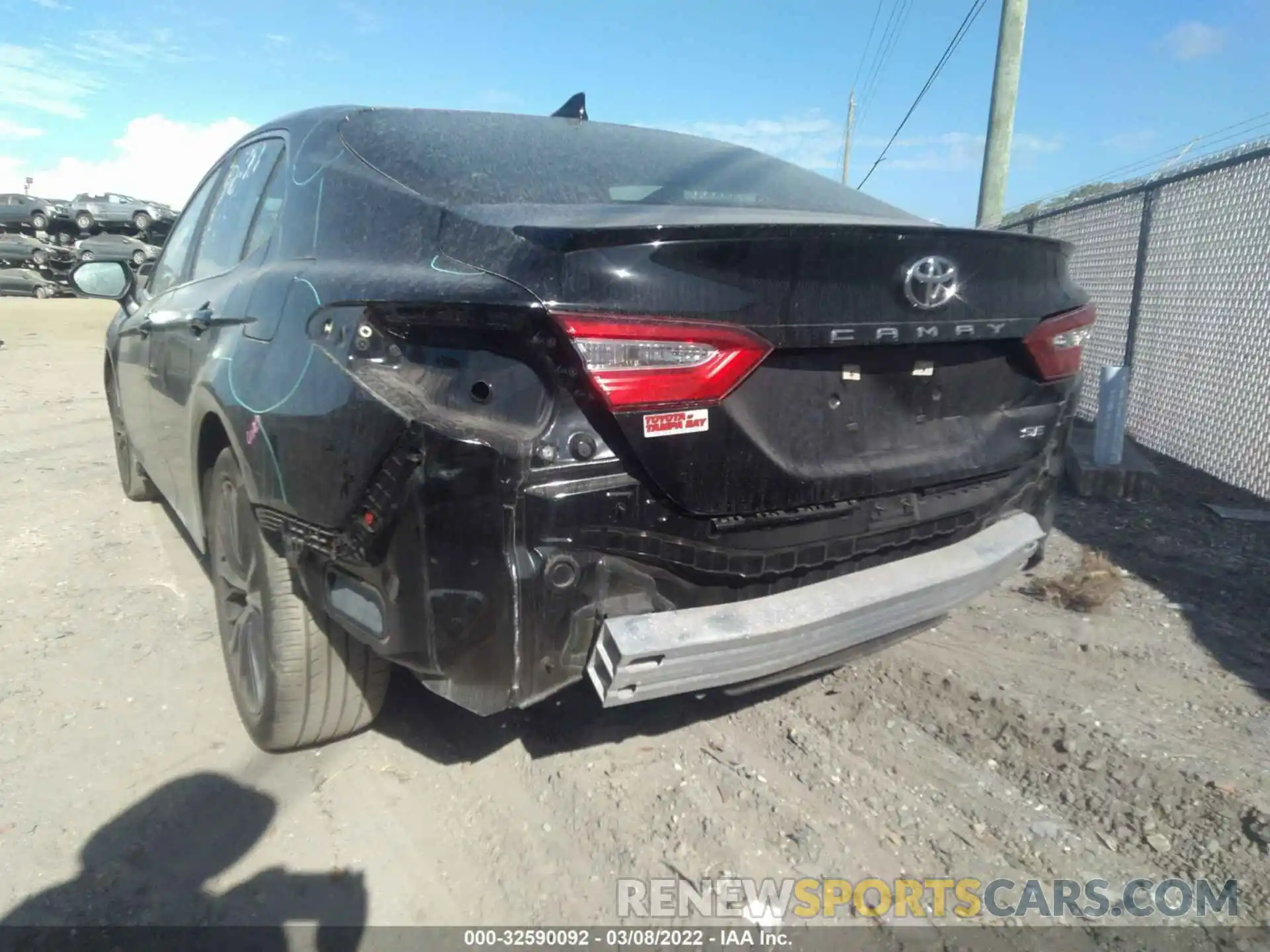 6 Photograph of a damaged car 4T1G11AK9LU961030 TOYOTA CAMRY 2020