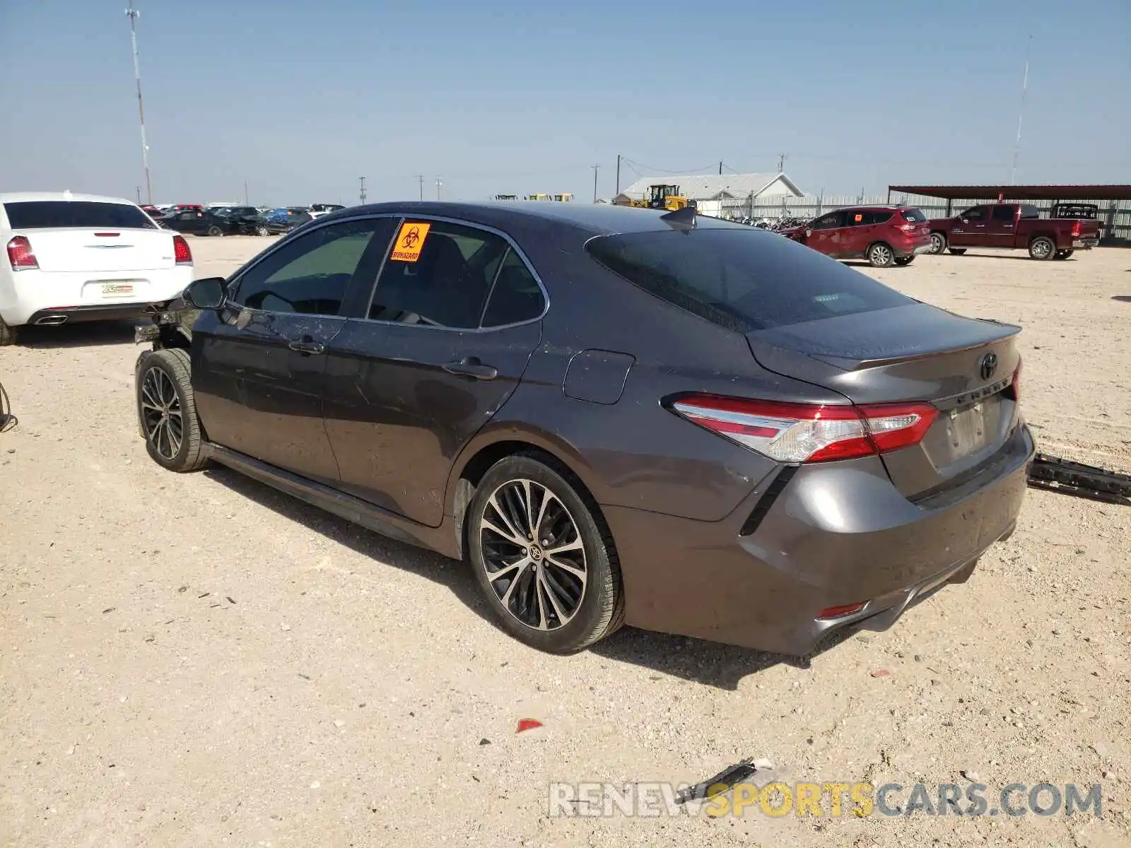 3 Photograph of a damaged car 4T1G11AK9LU962923 TOYOTA CAMRY 2020