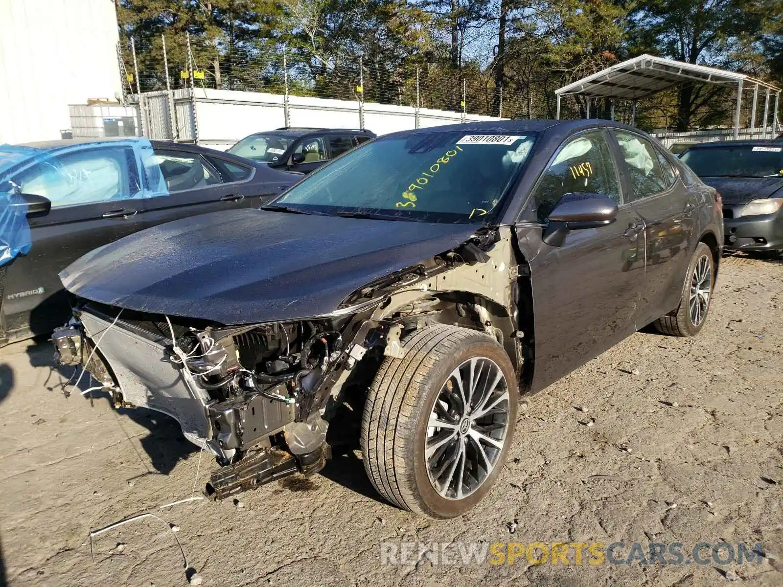 2 Photograph of a damaged car 4T1G11AK9LU962971 TOYOTA CAMRY 2020