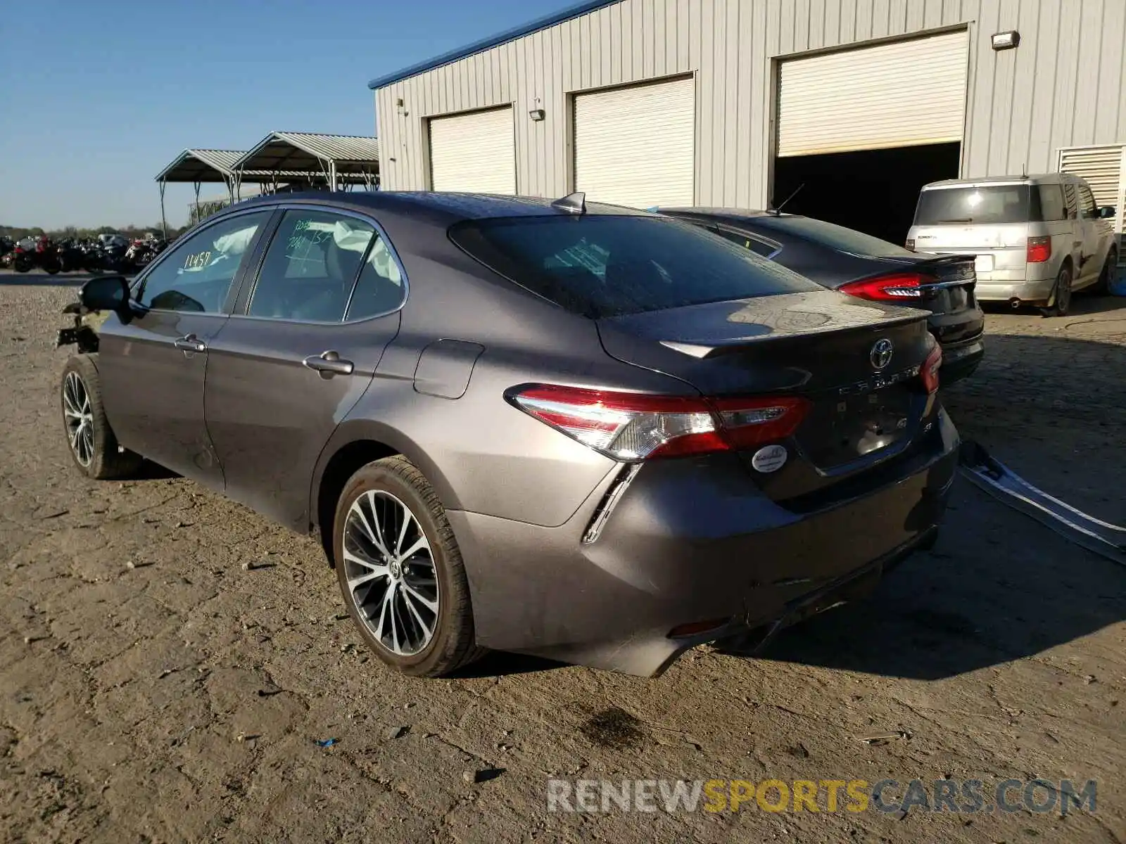 3 Photograph of a damaged car 4T1G11AK9LU962971 TOYOTA CAMRY 2020