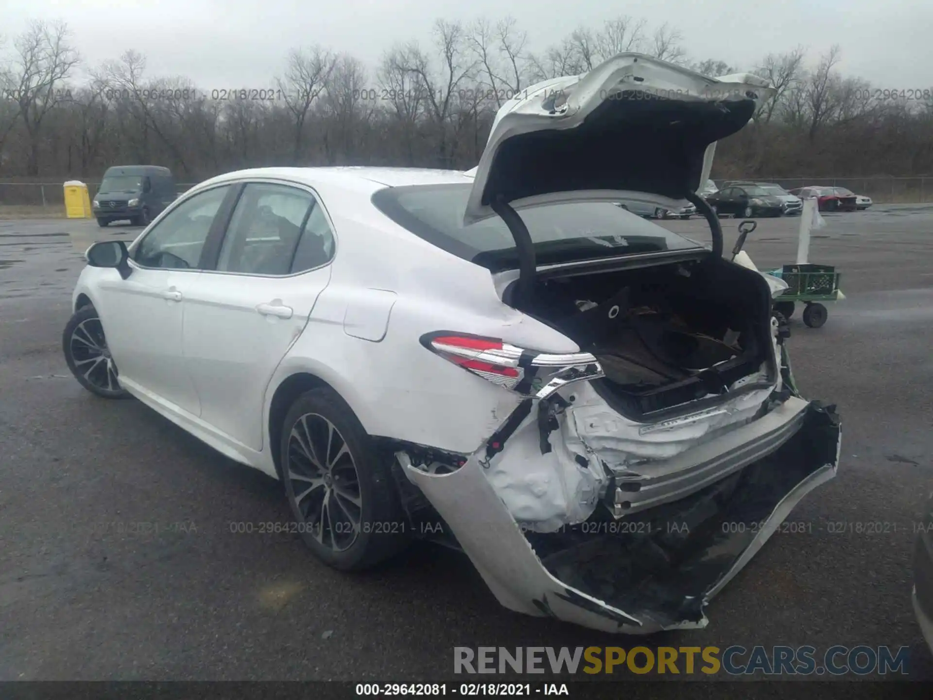 3 Photograph of a damaged car 4T1G11AK9LU964431 TOYOTA CAMRY 2020