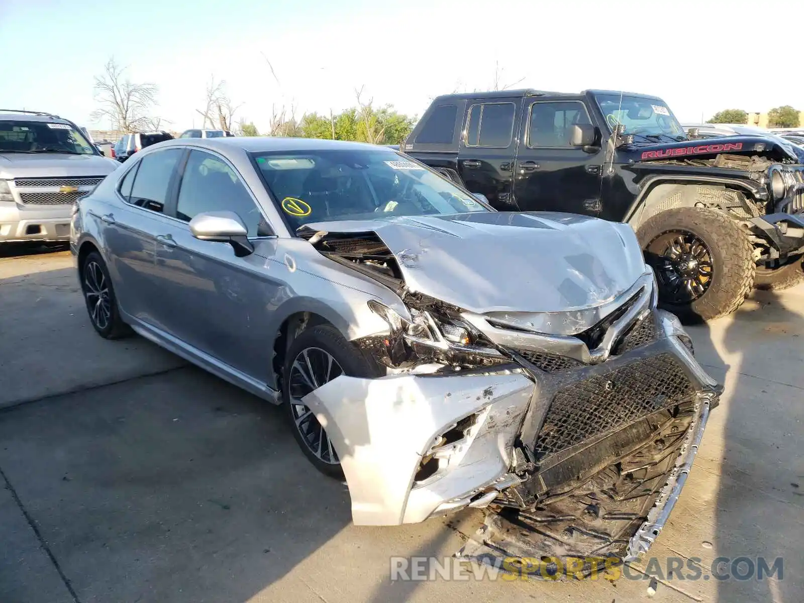 1 Photograph of a damaged car 4T1G11AK9LU964865 TOYOTA CAMRY 2020