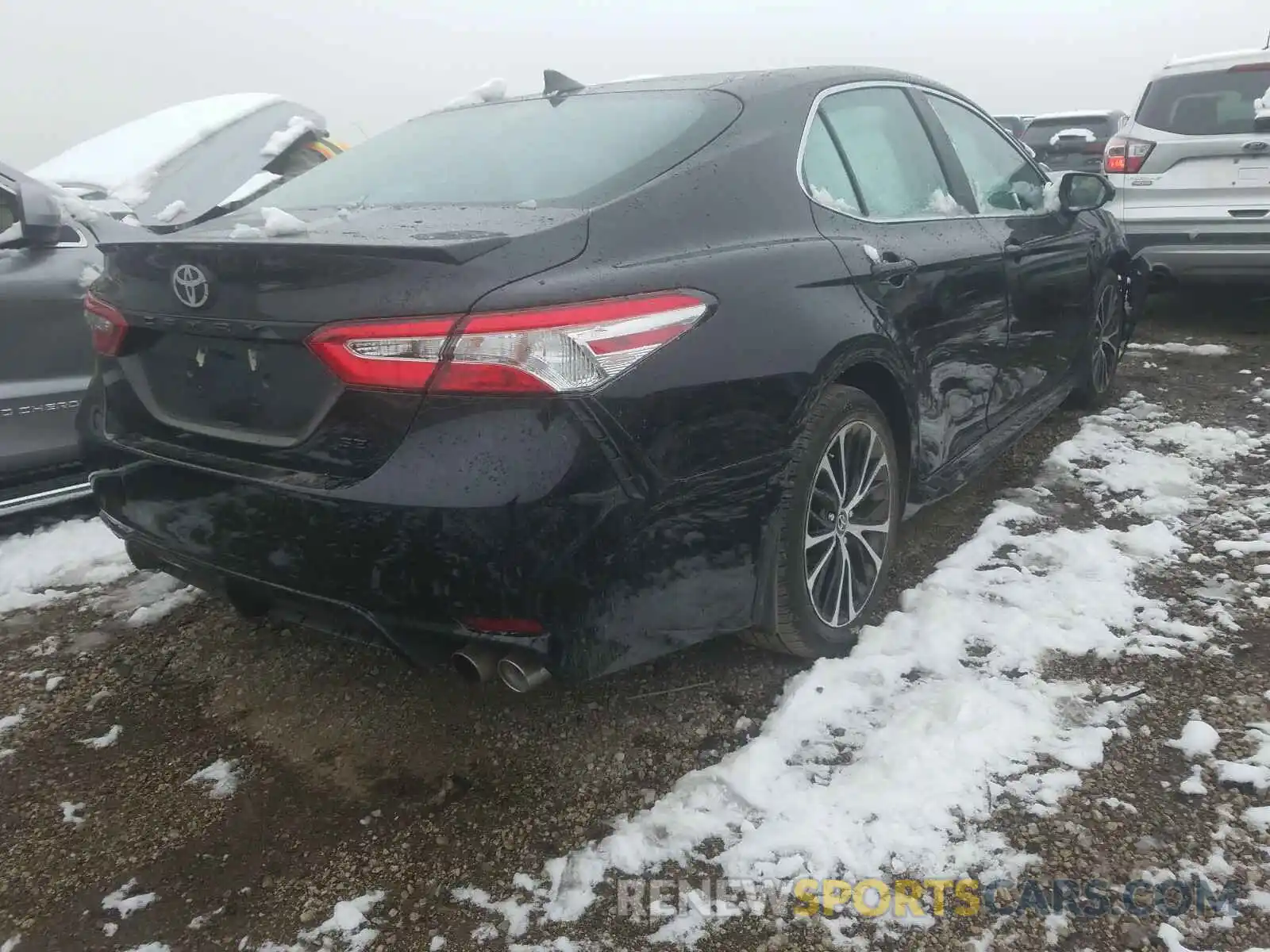 4 Photograph of a damaged car 4T1G11AK9LU972464 TOYOTA CAMRY 2020