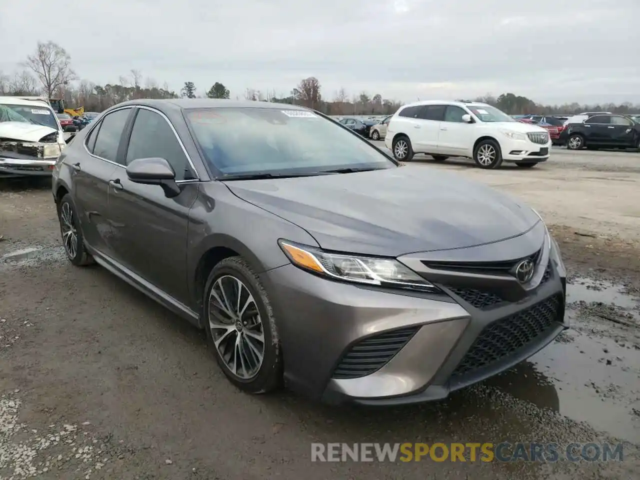 1 Photograph of a damaged car 4T1G11AK9LU986333 TOYOTA CAMRY 2020