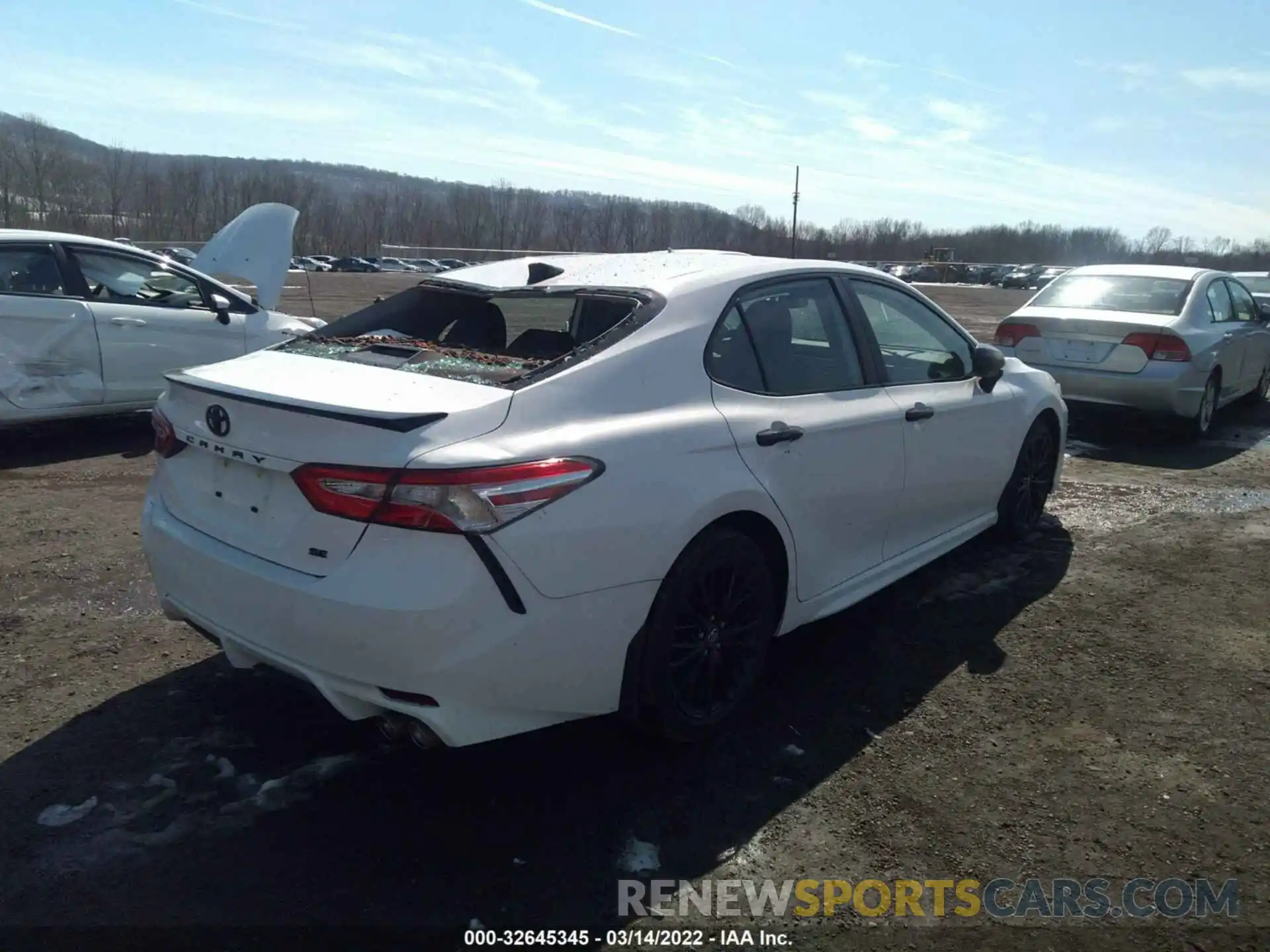 4 Photograph of a damaged car 4T1G11AKXLU304821 TOYOTA CAMRY 2020