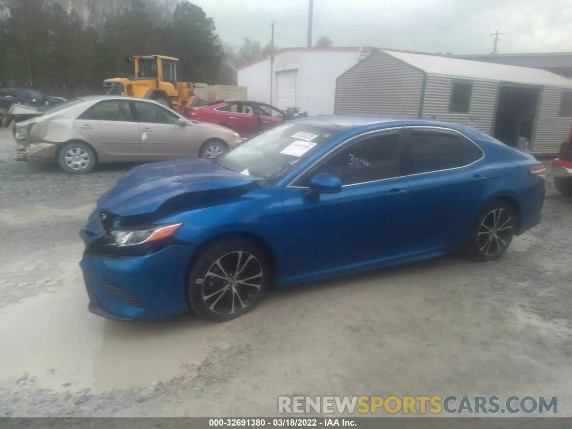 2 Photograph of a damaged car 4T1G11AKXLU304933 TOYOTA CAMRY 2020