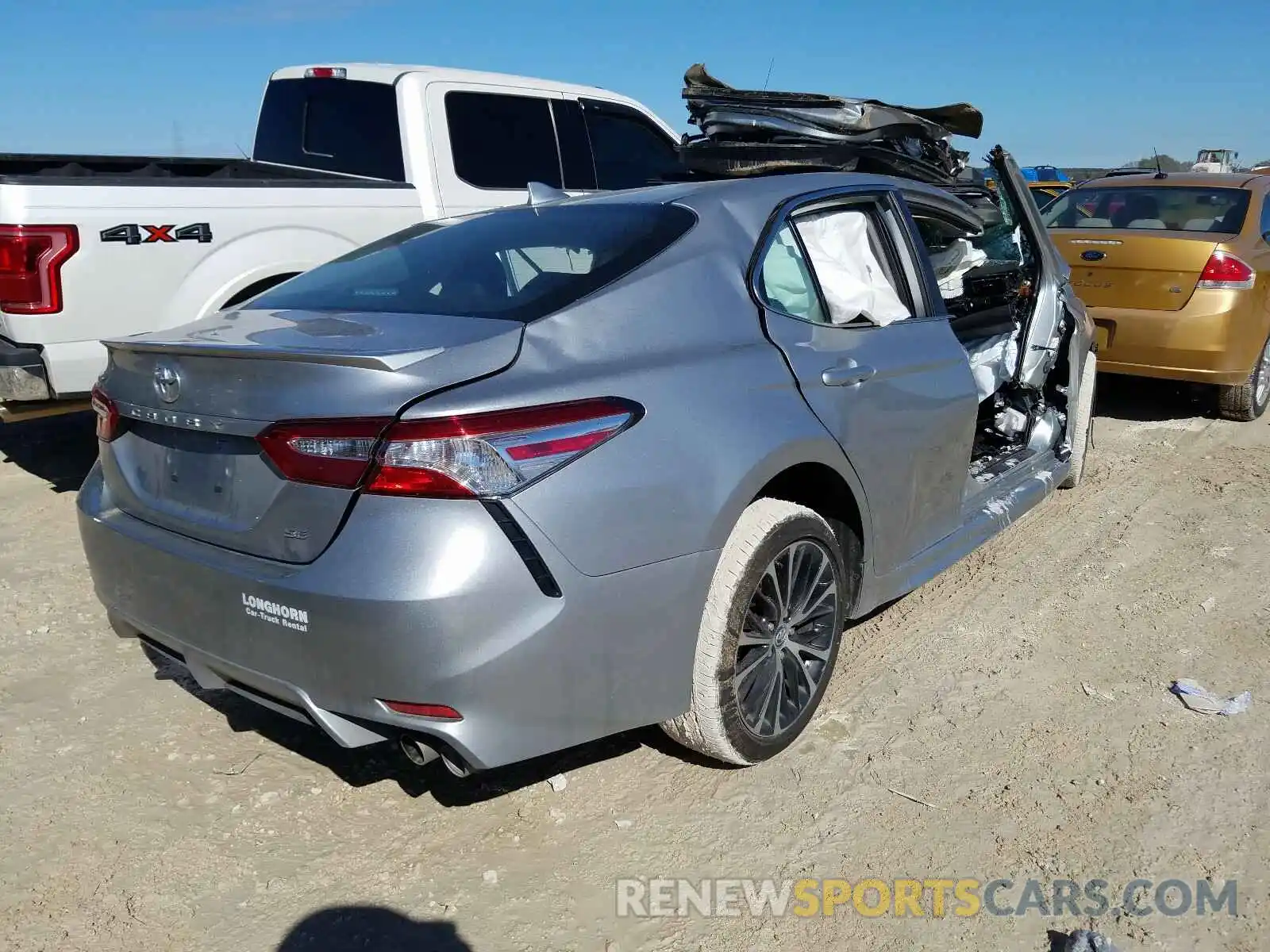 4 Photograph of a damaged car 4T1G11AKXLU305323 TOYOTA CAMRY 2020