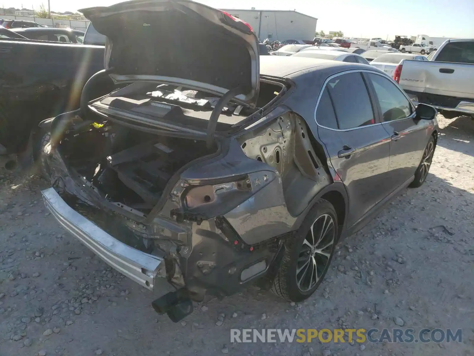 4 Photograph of a damaged car 4T1G11AKXLU307377 TOYOTA CAMRY 2020