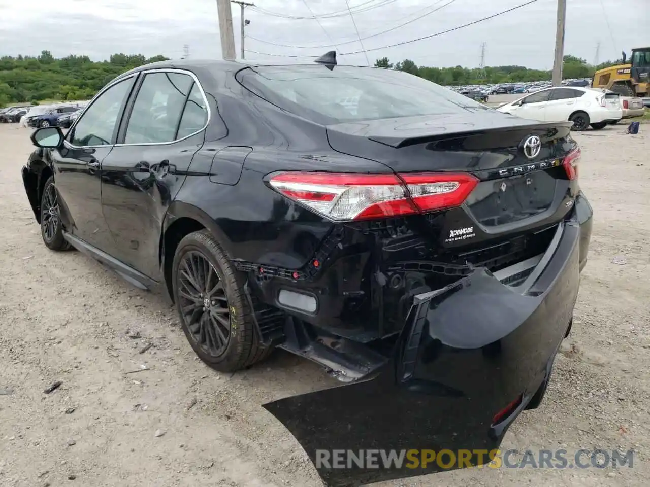 3 Photograph of a damaged car 4T1G11AKXLU310098 TOYOTA CAMRY 2020