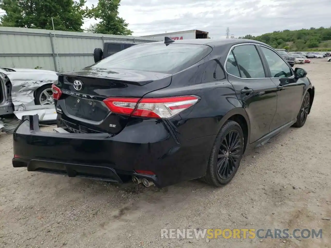 4 Photograph of a damaged car 4T1G11AKXLU310098 TOYOTA CAMRY 2020