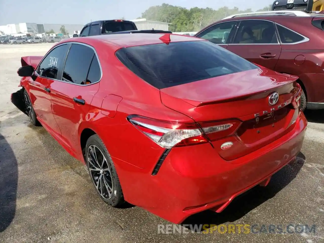 3 Photograph of a damaged car 4T1G11AKXLU311624 TOYOTA CAMRY 2020