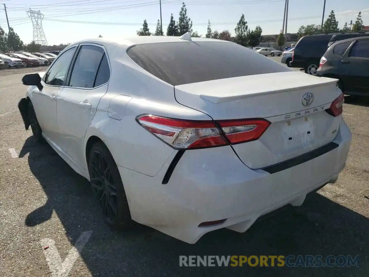 3 Photograph of a damaged car 4T1G11AKXLU311641 TOYOTA CAMRY 2020