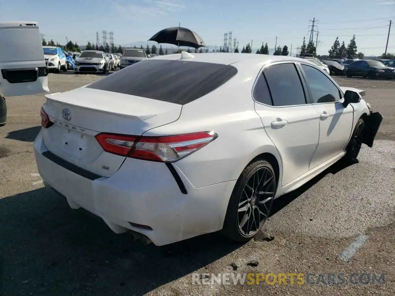 4 Photograph of a damaged car 4T1G11AKXLU311641 TOYOTA CAMRY 2020