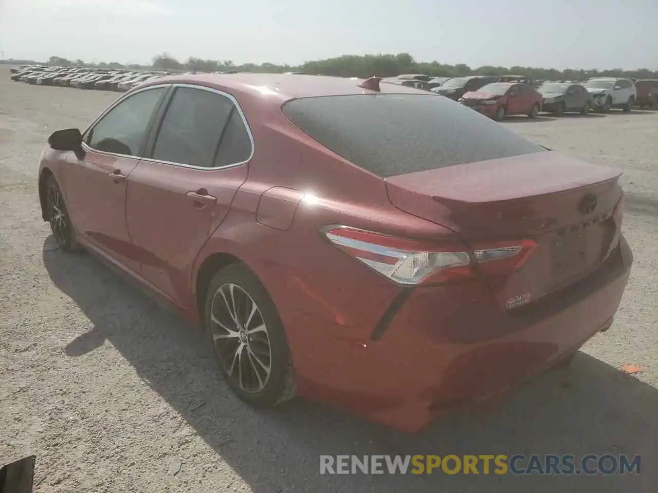 3 Photograph of a damaged car 4T1G11AKXLU314605 TOYOTA CAMRY 2020