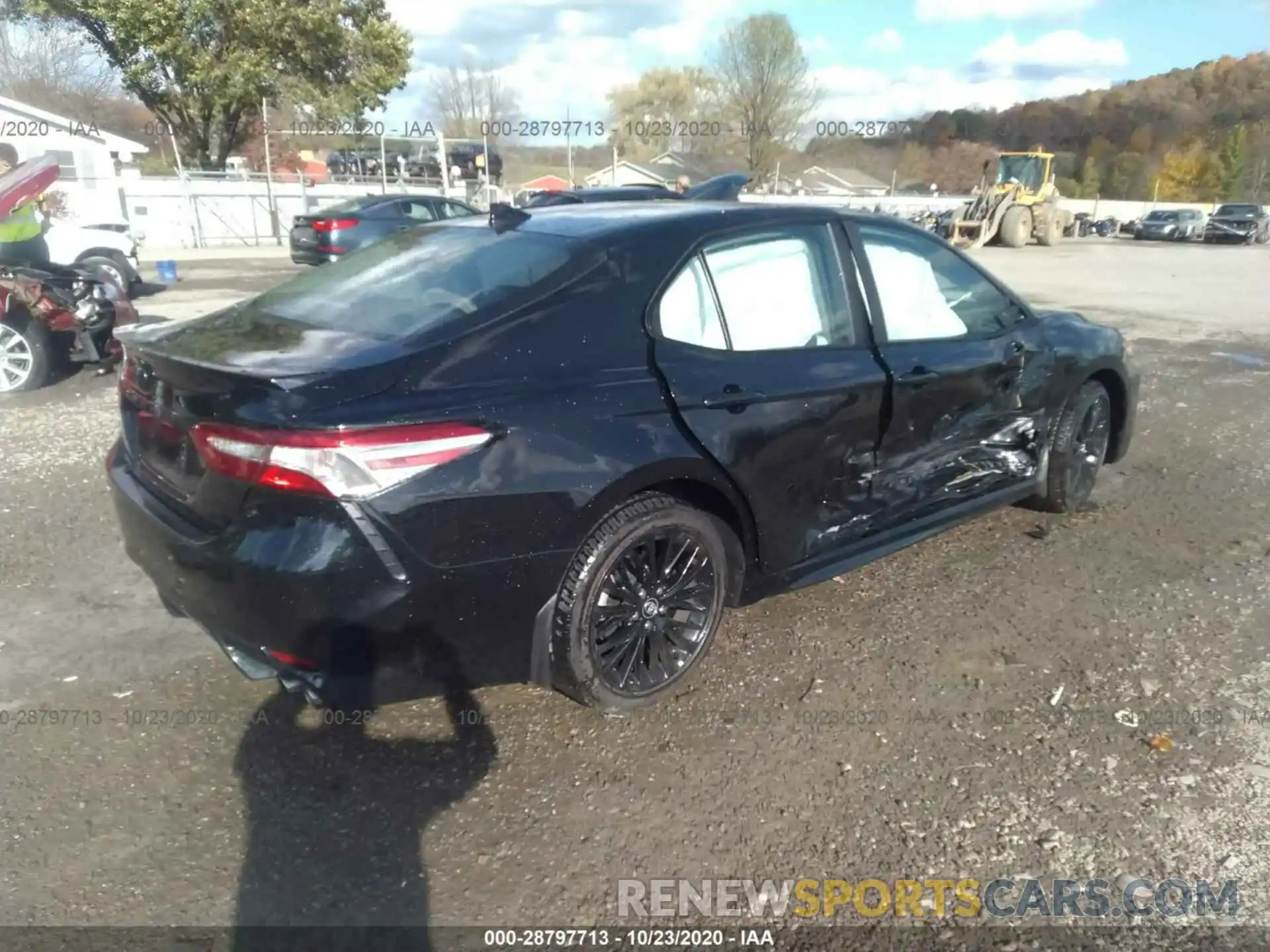 4 Photograph of a damaged car 4T1G11AKXLU315771 TOYOTA CAMRY 2020