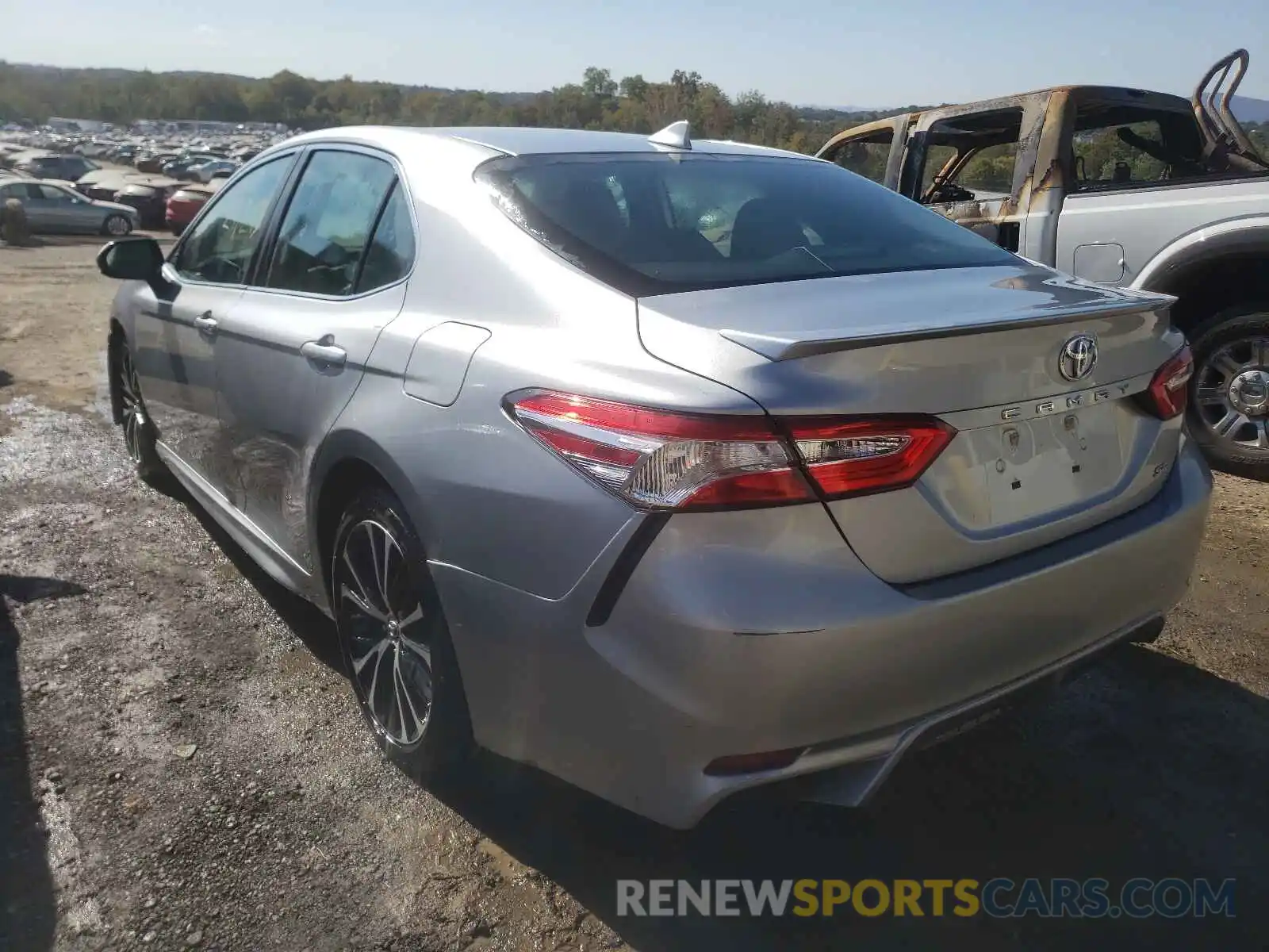 3 Photograph of a damaged car 4T1G11AKXLU319111 TOYOTA CAMRY 2020