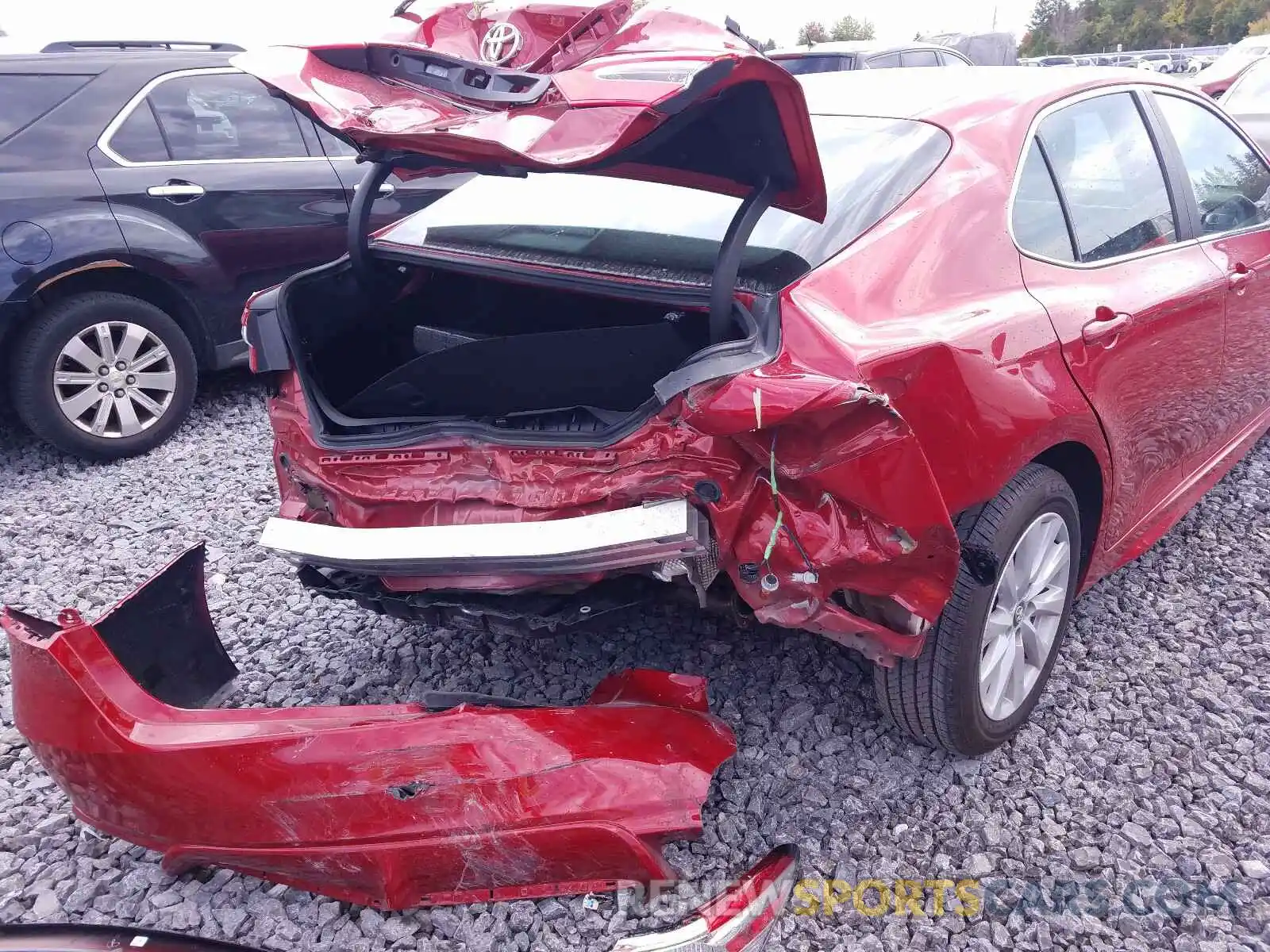 9 Photograph of a damaged car 4T1G11AKXLU323529 TOYOTA CAMRY 2020