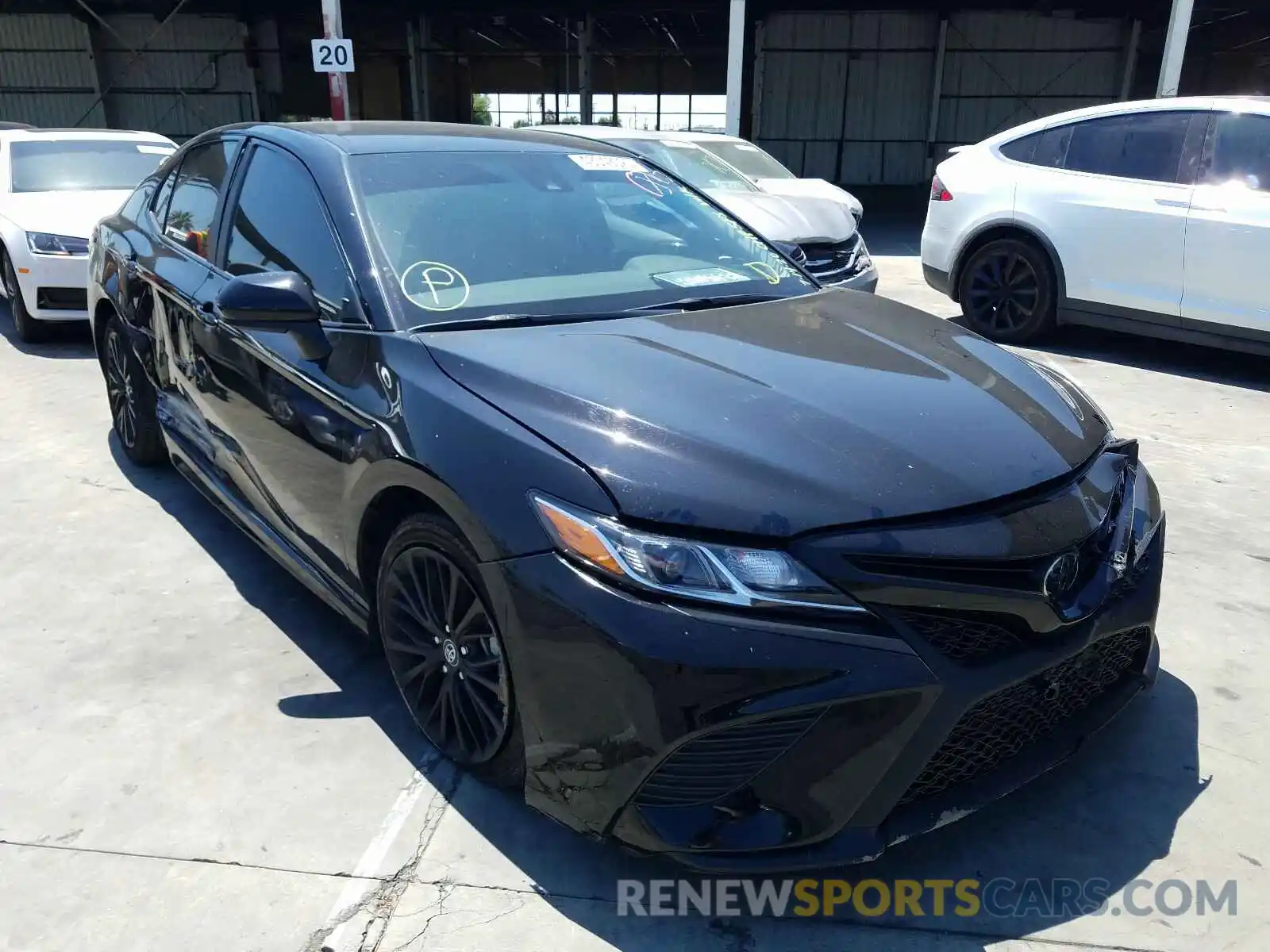 1 Photograph of a damaged car 4T1G11AKXLU326558 TOYOTA CAMRY 2020