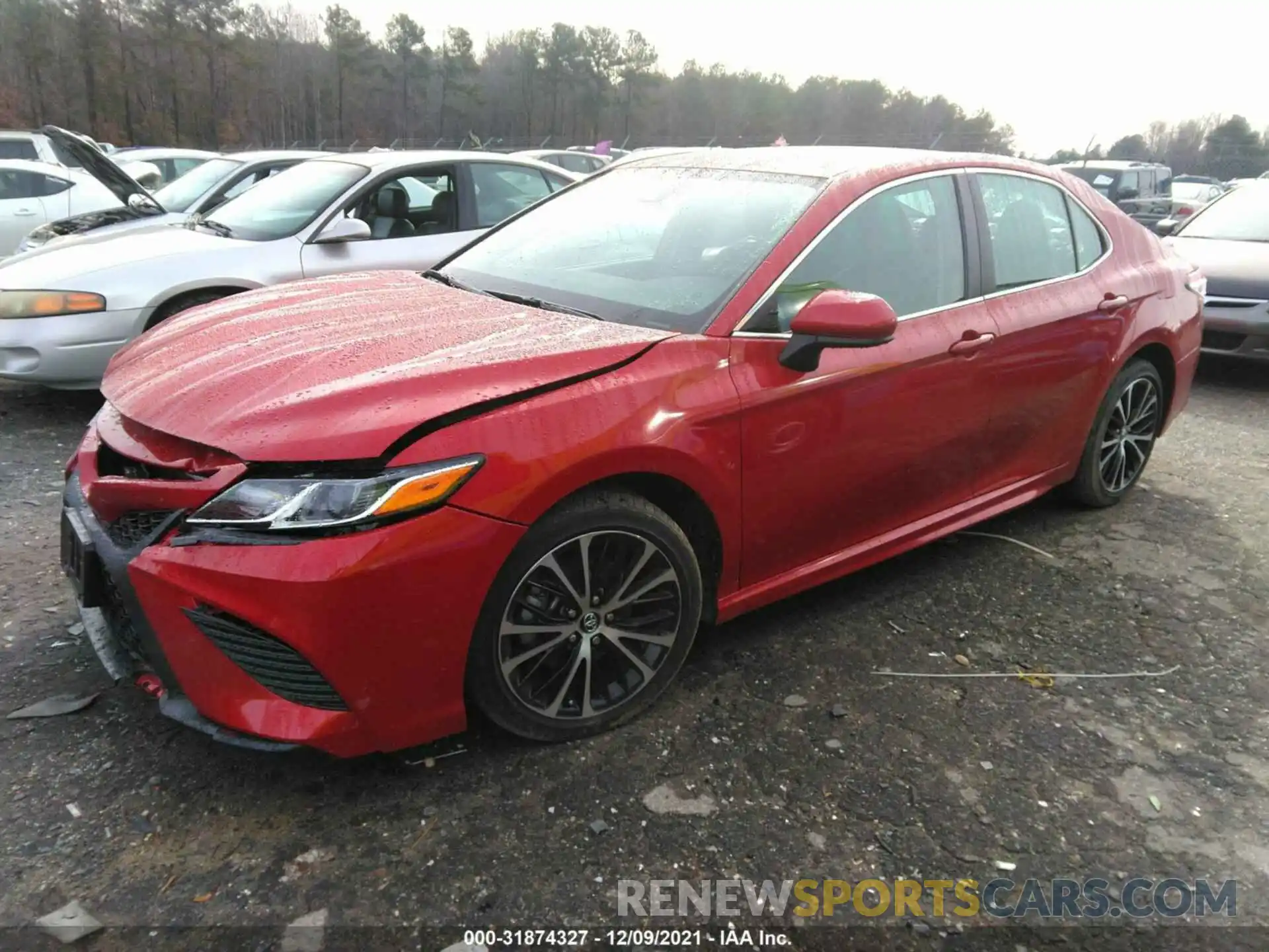 2 Photograph of a damaged car 4T1G11AKXLU327306 TOYOTA CAMRY 2020