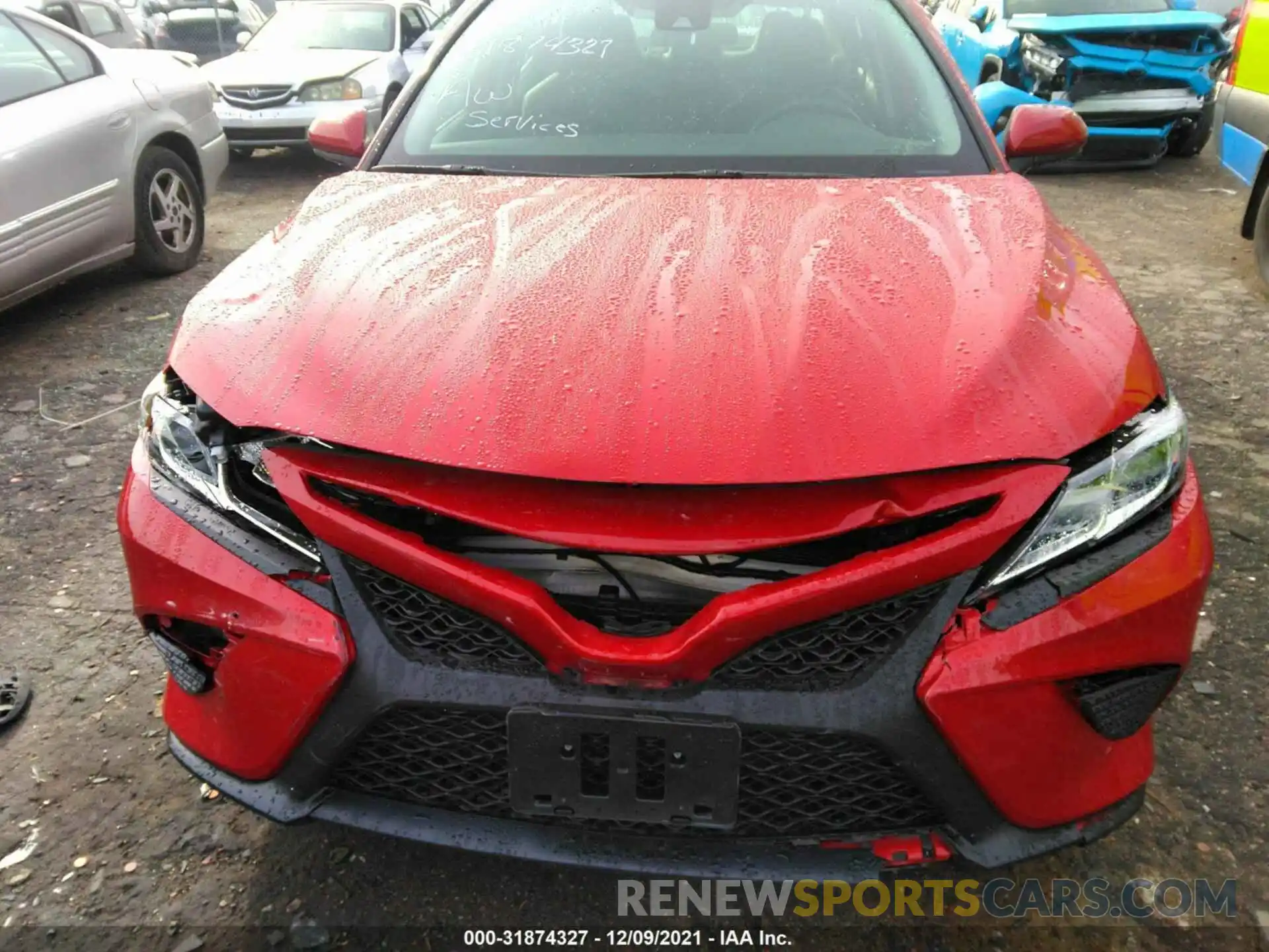 6 Photograph of a damaged car 4T1G11AKXLU327306 TOYOTA CAMRY 2020