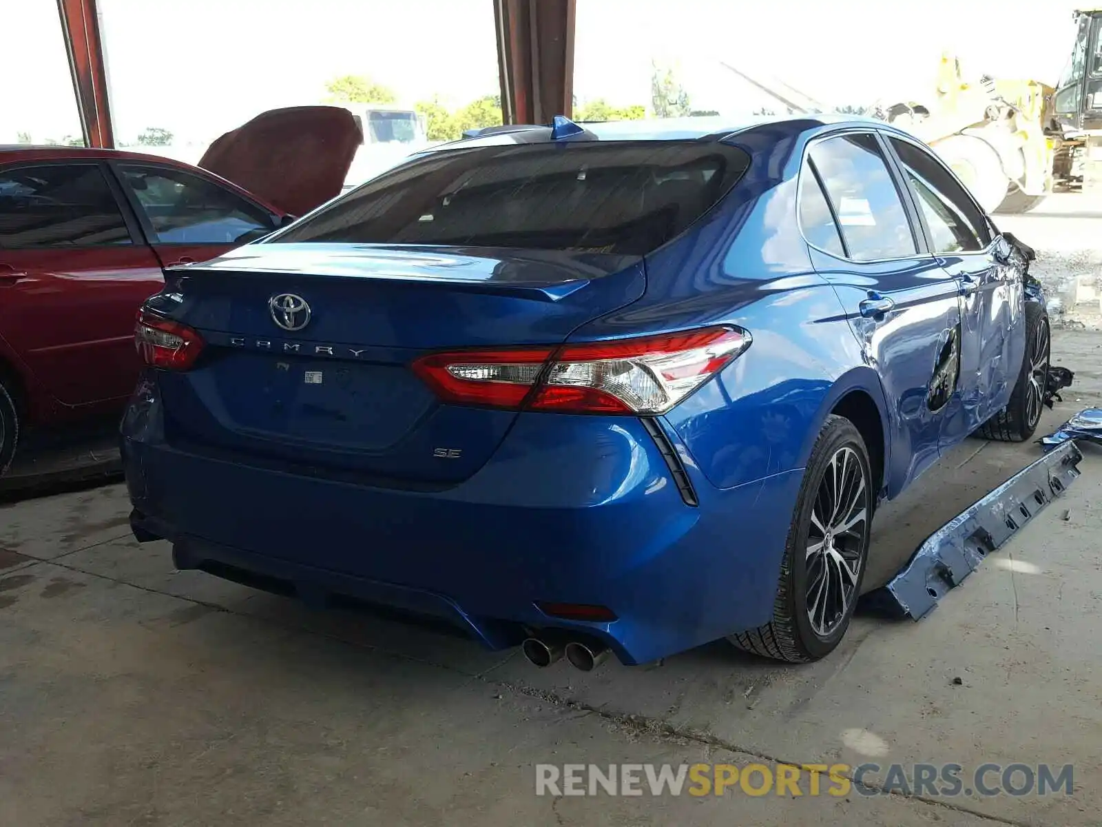 4 Photograph of a damaged car 4T1G11AKXLU331257 TOYOTA CAMRY 2020