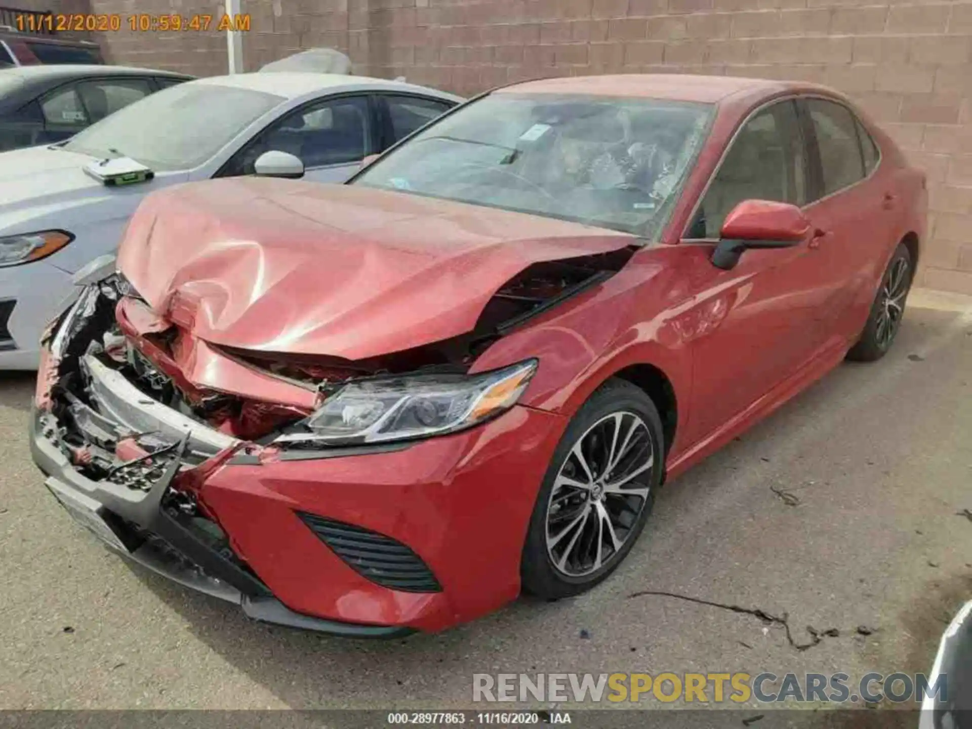 15 Photograph of a damaged car 4T1G11AKXLU333526 TOYOTA CAMRY 2020