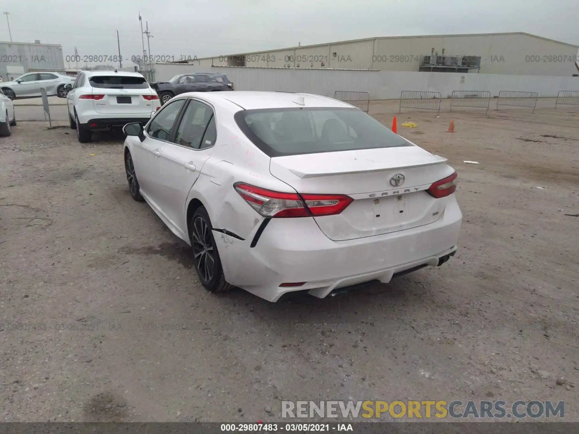 3 Photograph of a damaged car 4T1G11AKXLU333770 TOYOTA CAMRY 2020