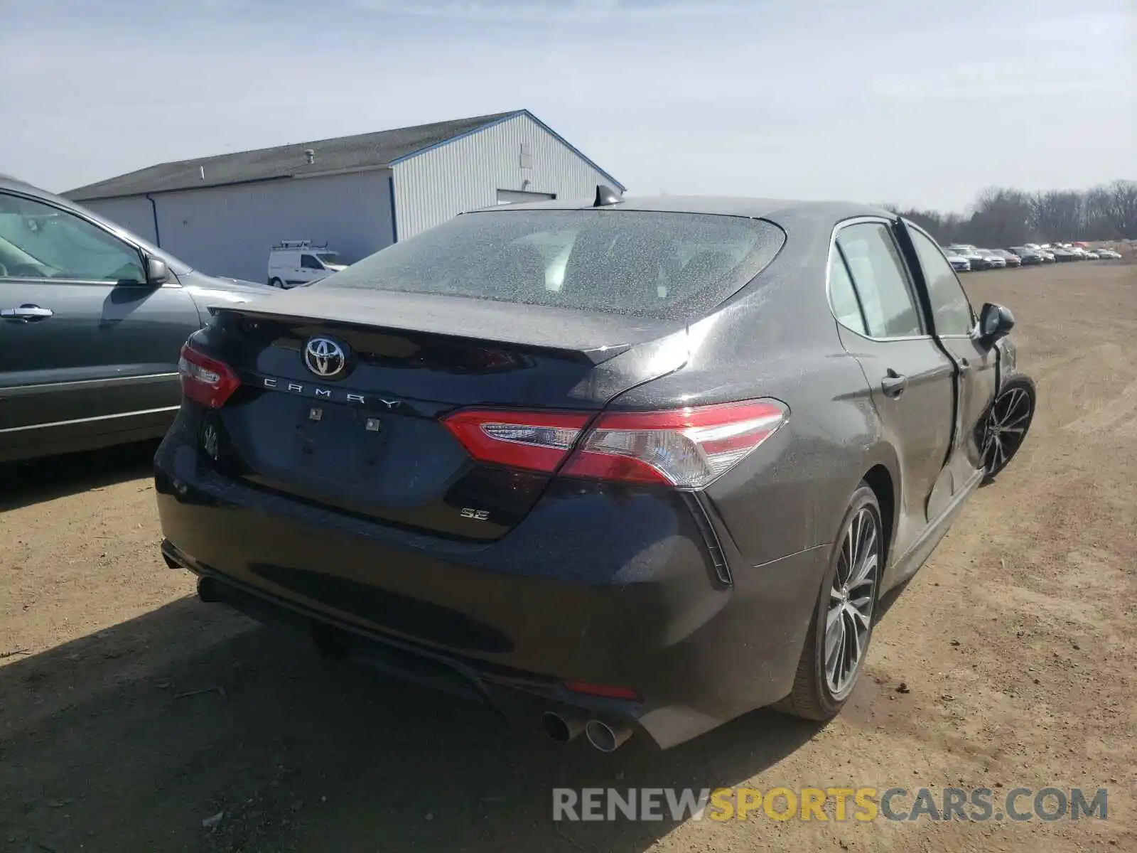 4 Photograph of a damaged car 4T1G11AKXLU333994 TOYOTA CAMRY 2020