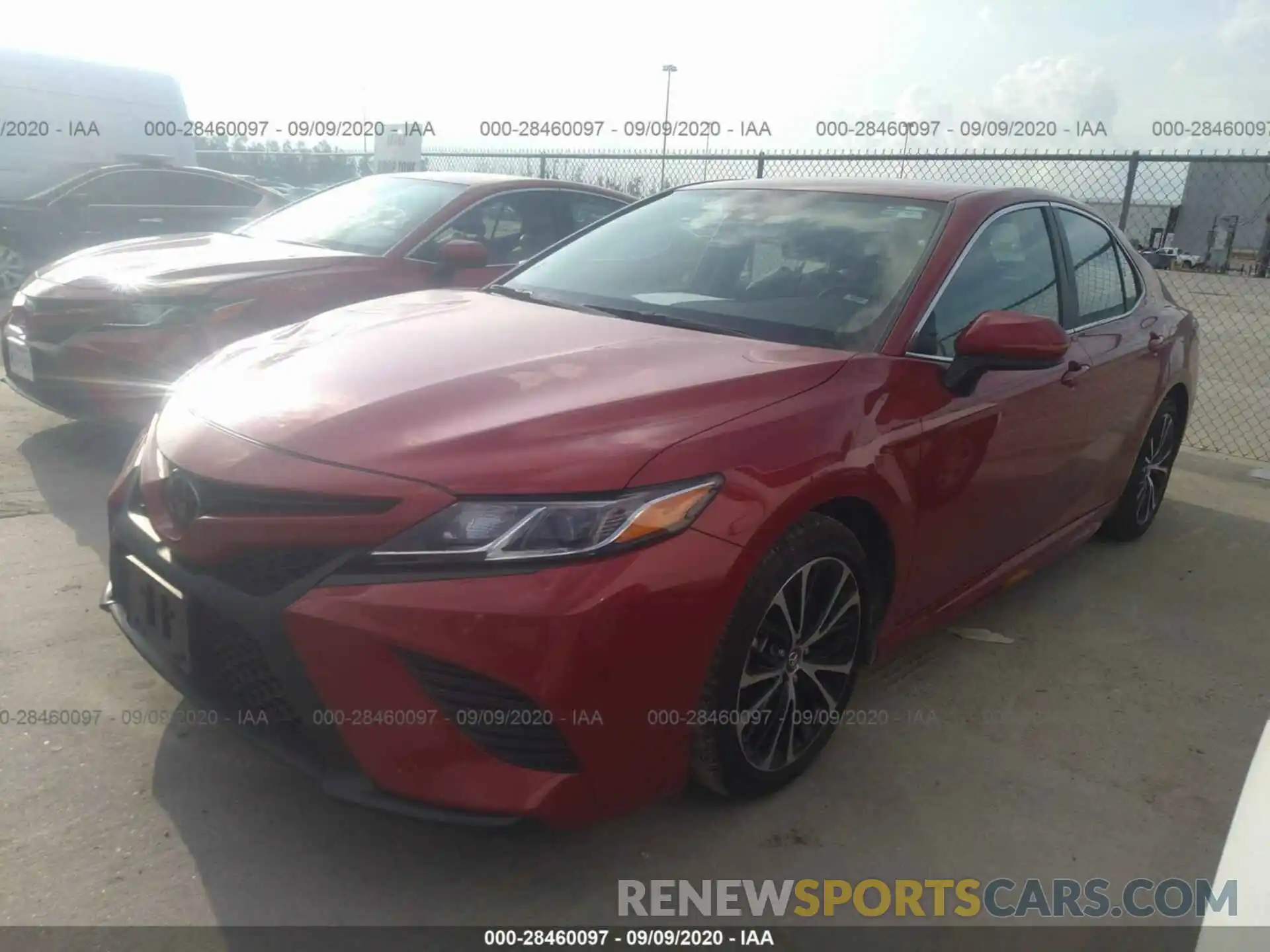 2 Photograph of a damaged car 4T1G11AKXLU334370 TOYOTA CAMRY 2020