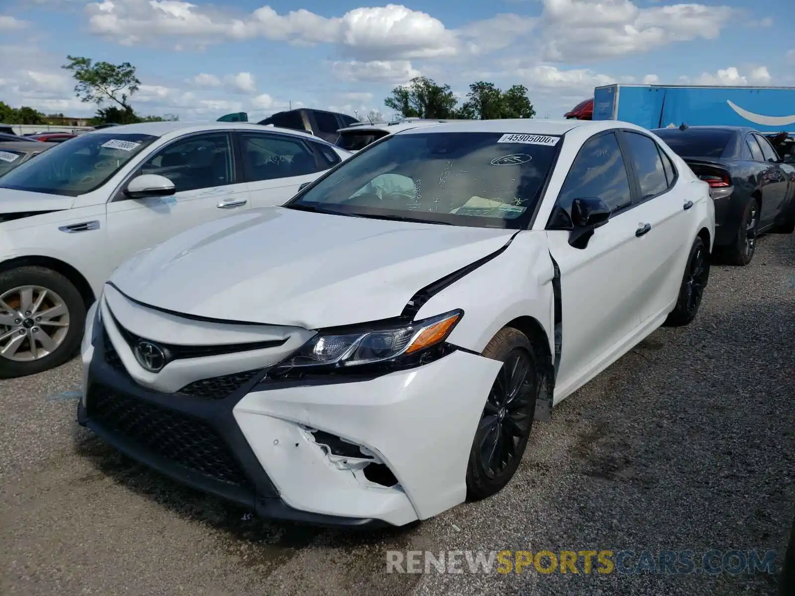 2 Photograph of a damaged car 4T1G11AKXLU337494 TOYOTA CAMRY 2020