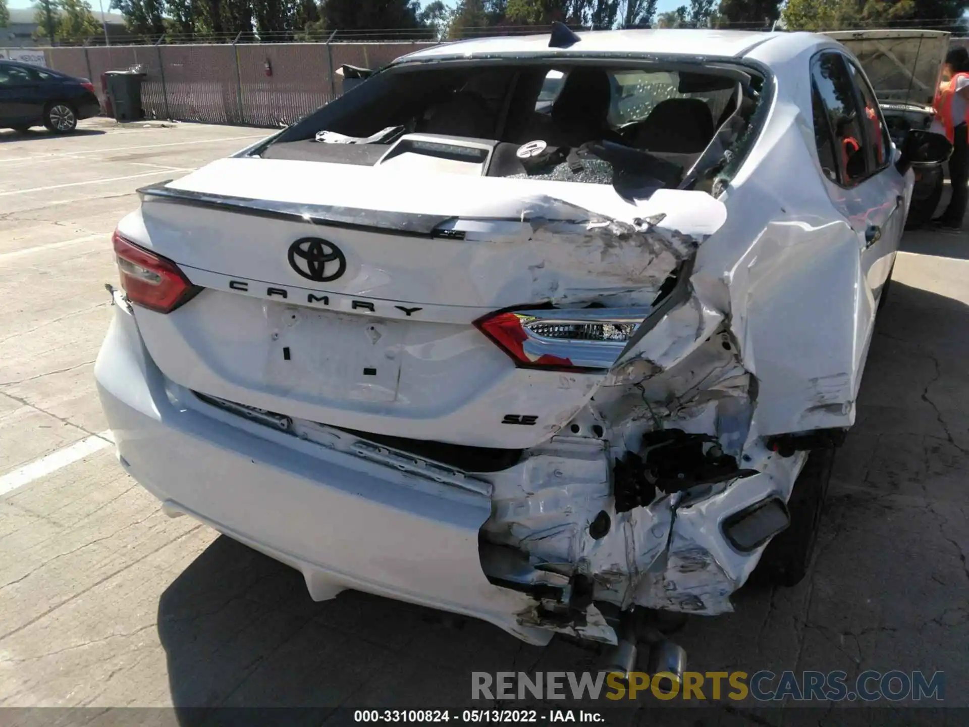 6 Photograph of a damaged car 4T1G11AKXLU337978 TOYOTA CAMRY 2020