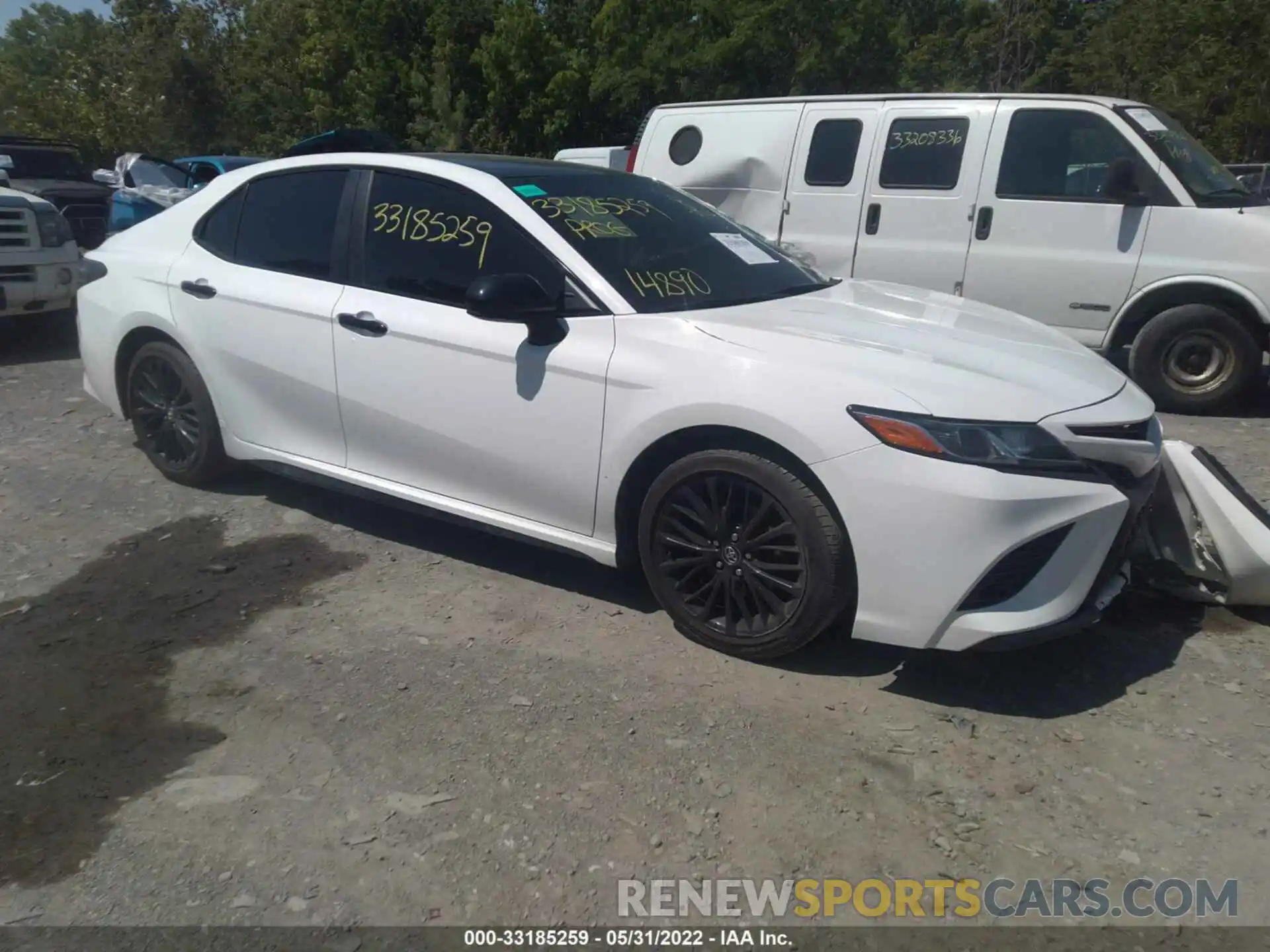 1 Photograph of a damaged car 4T1G11AKXLU340573 TOYOTA CAMRY 2020