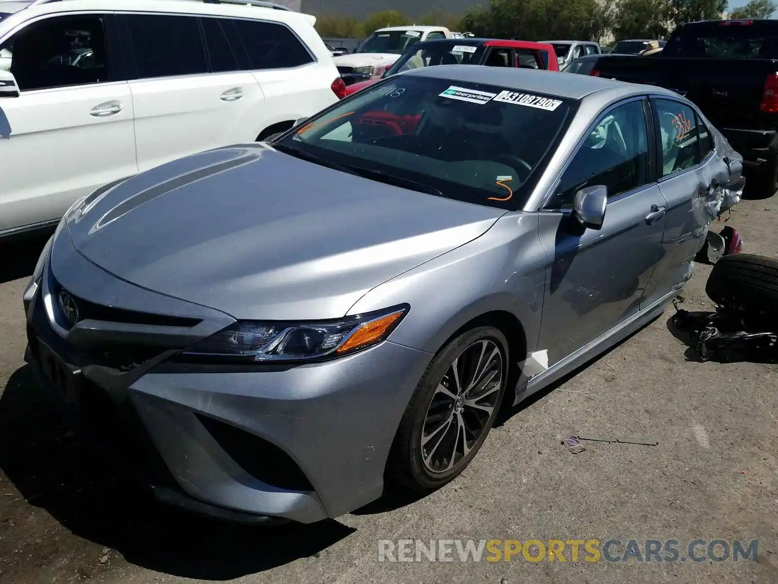 2 Photograph of a damaged car 4T1G11AKXLU343151 TOYOTA CAMRY 2020