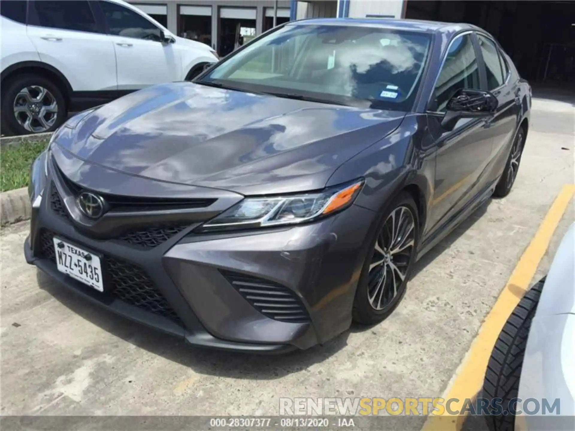 3 Photograph of a damaged car 4T1G11AKXLU344364 TOYOTA CAMRY 2020