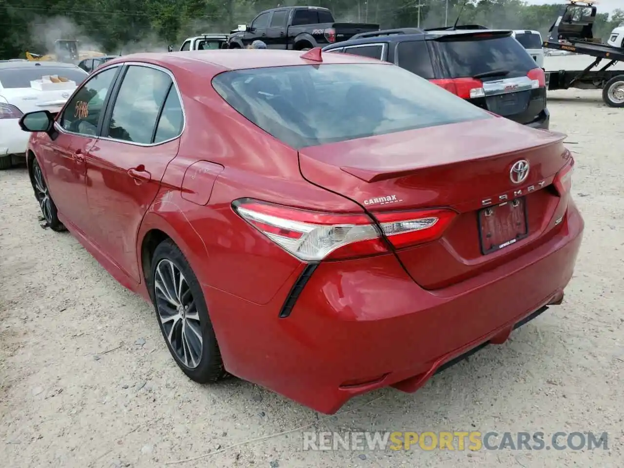 3 Photograph of a damaged car 4T1G11AKXLU345627 TOYOTA CAMRY 2020