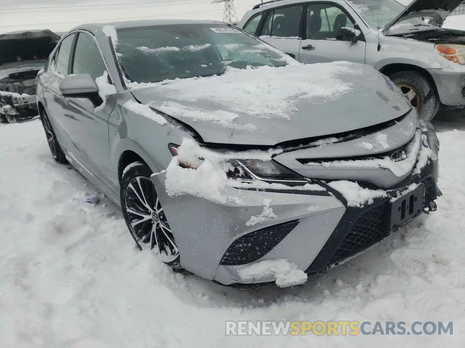 1 Photograph of a damaged car 4T1G11AKXLU345787 TOYOTA CAMRY 2020