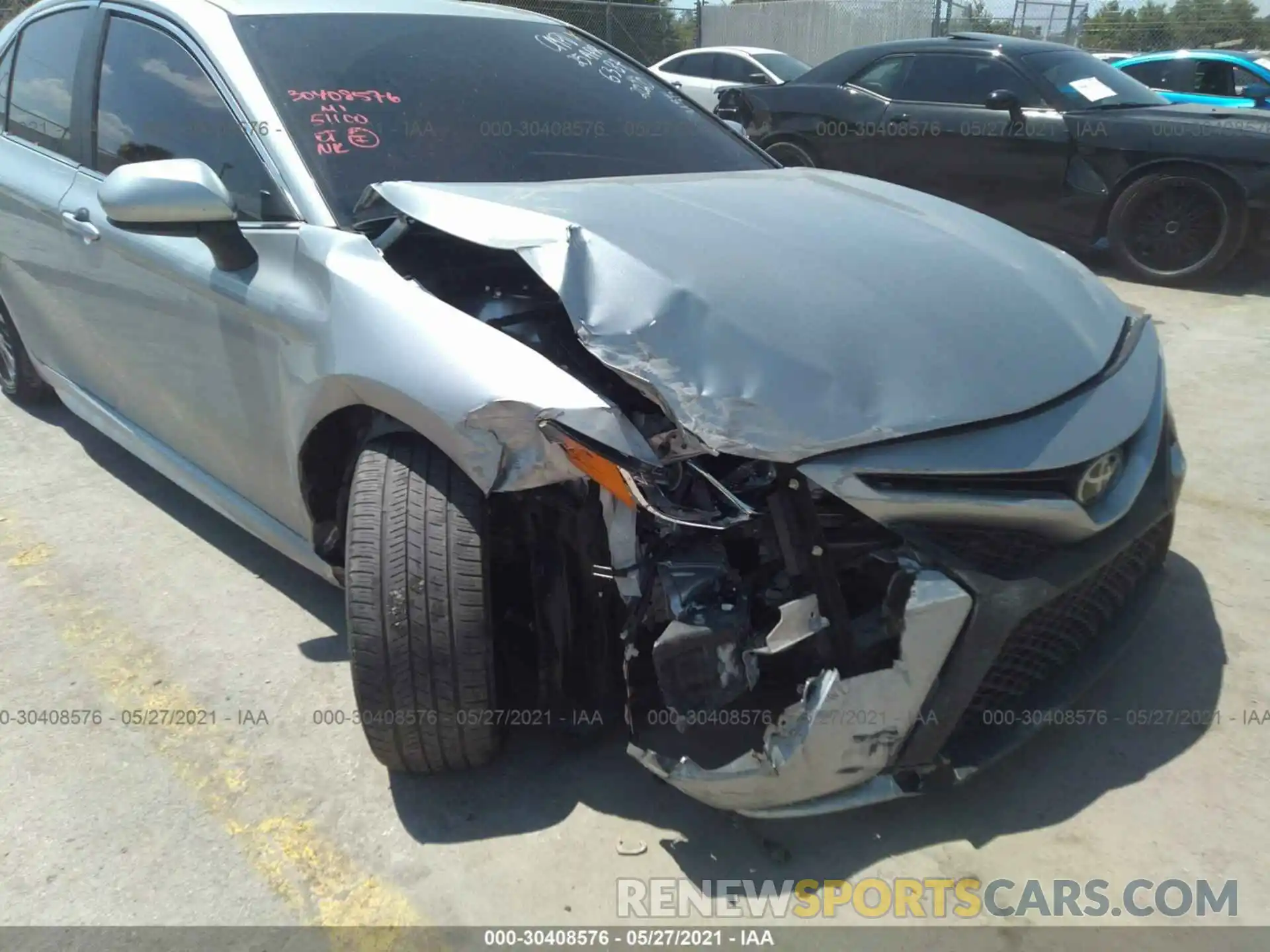 6 Photograph of a damaged car 4T1G11AKXLU346387 TOYOTA CAMRY 2020